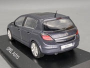 Coches en miniatura 1:43 Minichamps Mercedes Benz SL65 AMG Black Series Plata con embalaje original