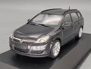 Model Cars 1:43 Minichamps Mercedes Benz SL65 AMG Black Series Silver with original packaging