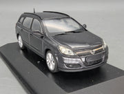Model Cars 1:43 Minichamps Mercedes Benz SL65 AMG Black Series Silver with original packaging