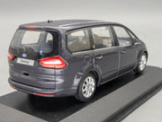Coches en miniatura 1:43 Minichamps Mercedes Benz SL65 AMG Black Series Plata con embalaje original
