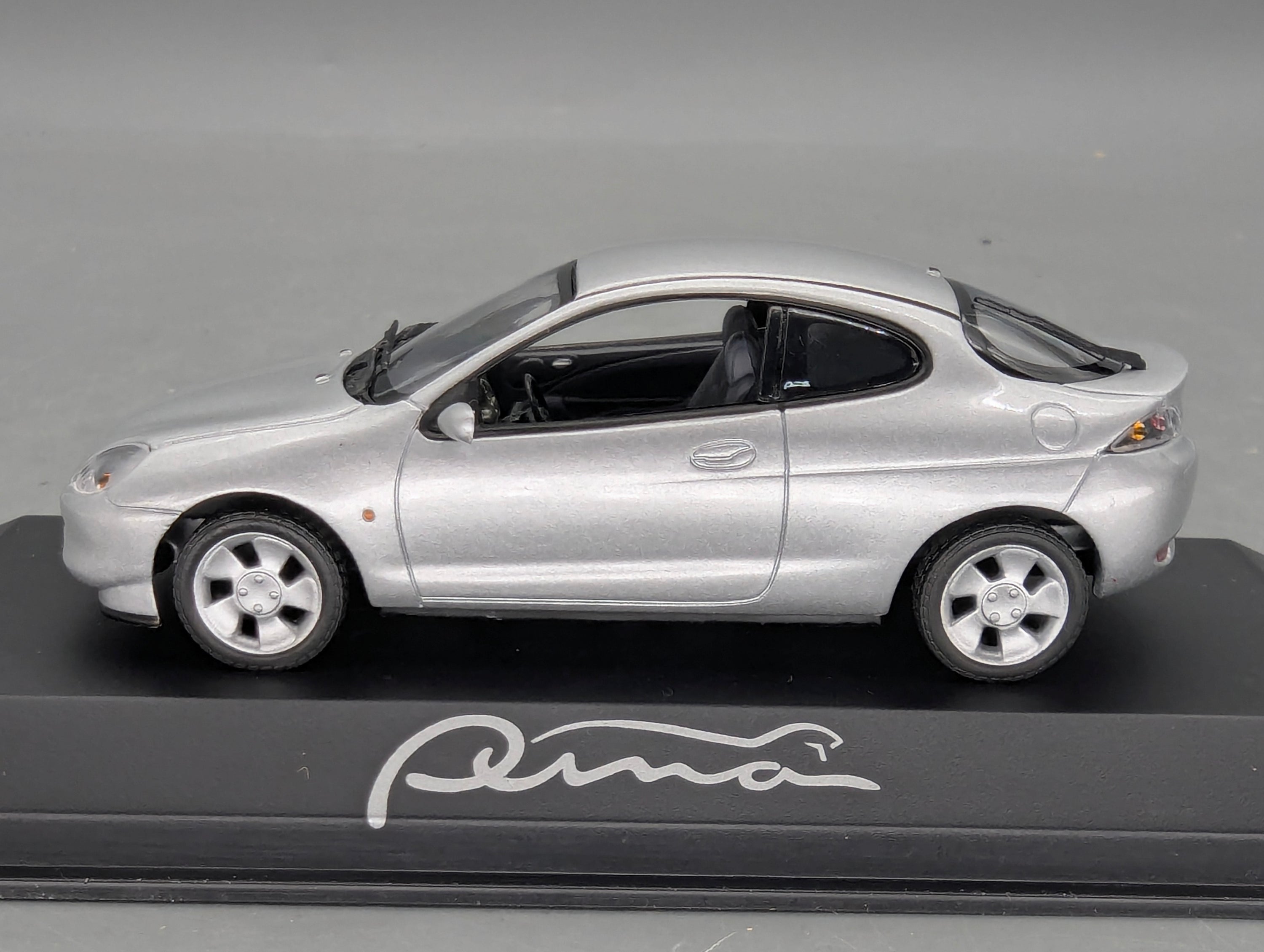 Coches en miniatura 1:43 Minichamps Mercedes Benz SL65 AMG Black Series Plata con embalaje original