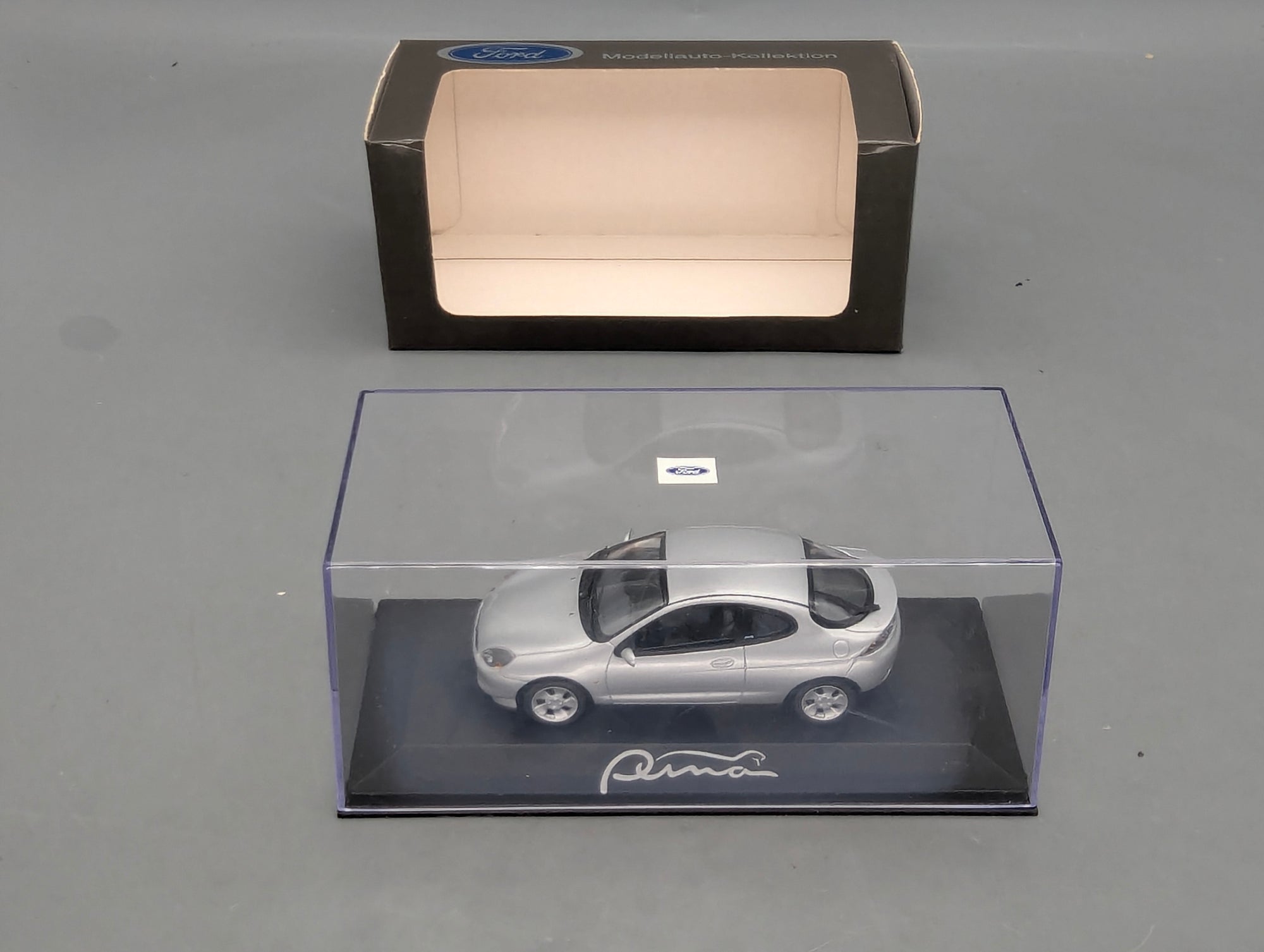 Coches en miniatura 1:43 Minichamps Mercedes Benz SL65 AMG Black Series Plata con embalaje original