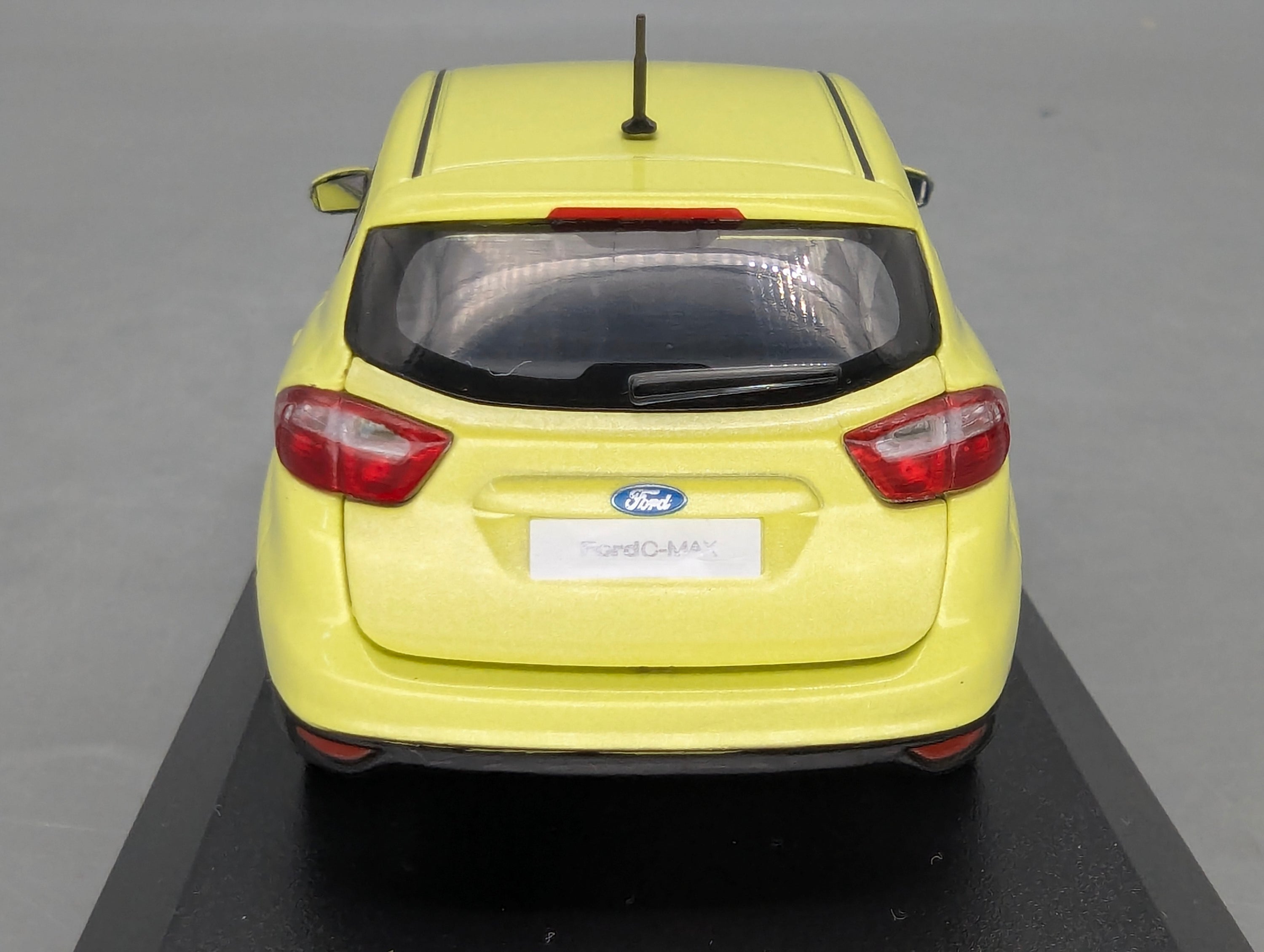 Coches en miniatura 1:43 Minichamps Mercedes Benz SL65 AMG Black Series Plata con embalaje original