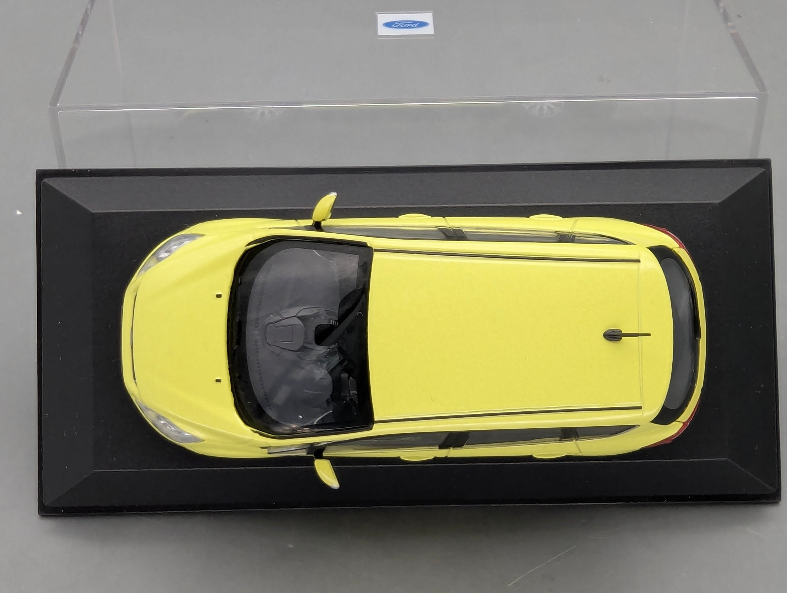 Coches en miniatura 1:43 Minichamps Mercedes Benz SL65 AMG Black Series Plata con embalaje original