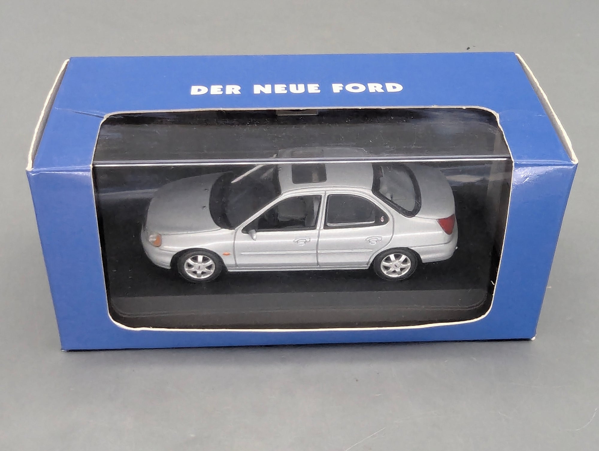 Coches en miniatura 1:43 Minichamps Mercedes Benz SL65 AMG Black Series Plata con embalaje original