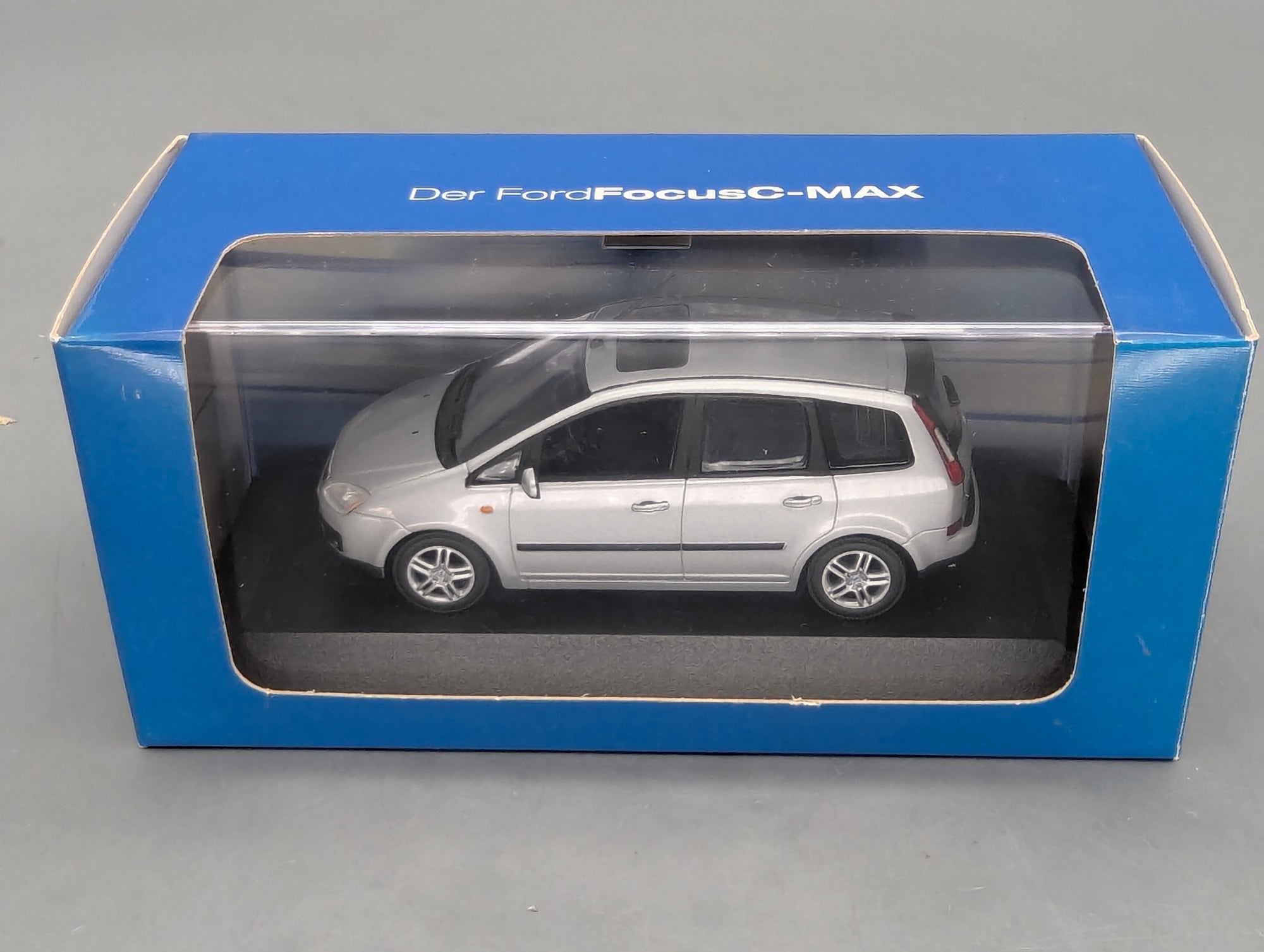 Model Cars 1:43 Minichamps Mercedes Benz SL65 AMG Black Series Silver with original packaging
