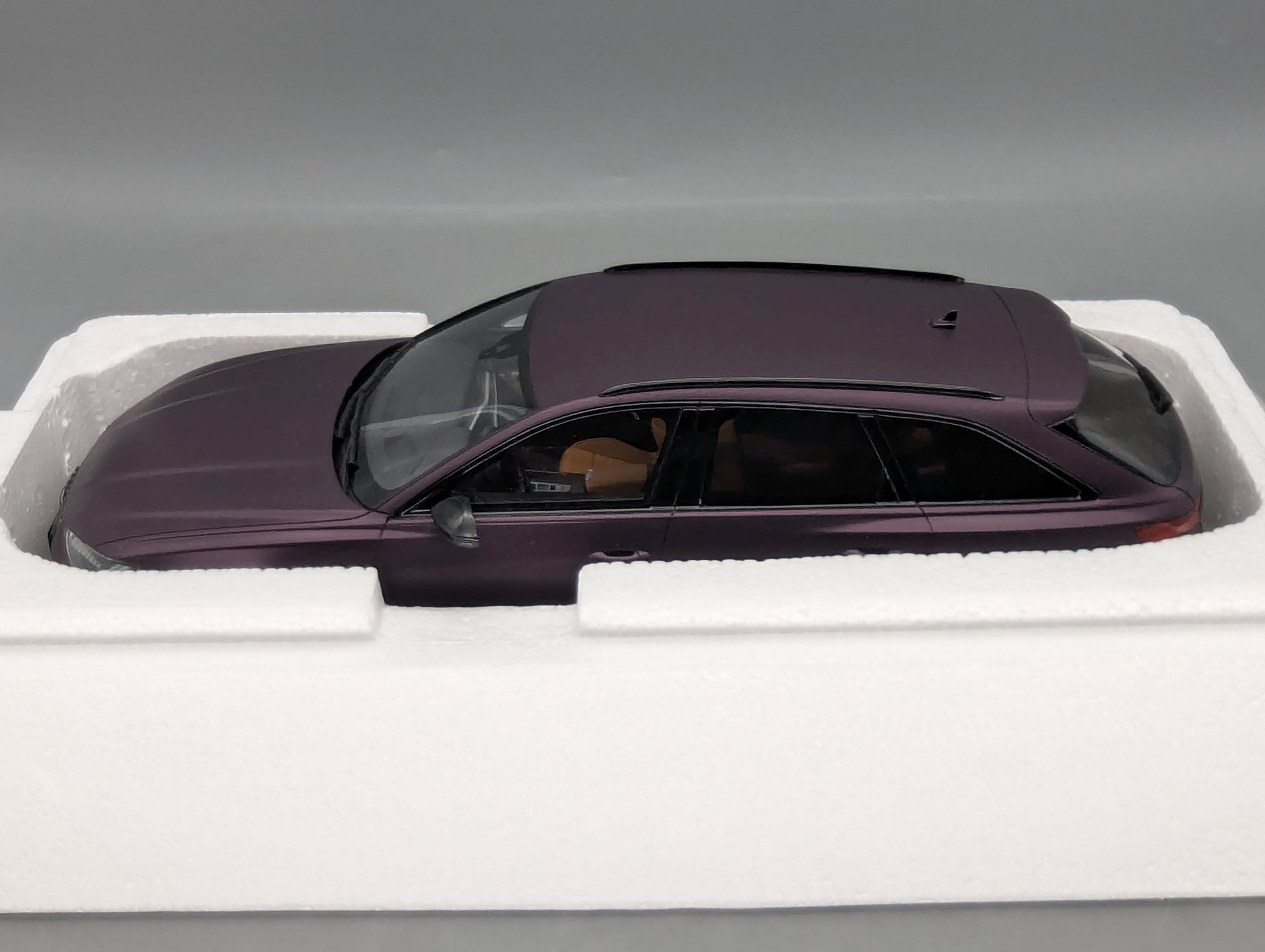 Model Cars 1:43 Minichamps Mercedes Benz SL65 AMG Black Series Silver with original packaging