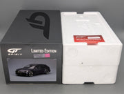 Model Cars 1:43 Minichamps Mercedes Benz SL65 AMG Black Series Silver with original packaging