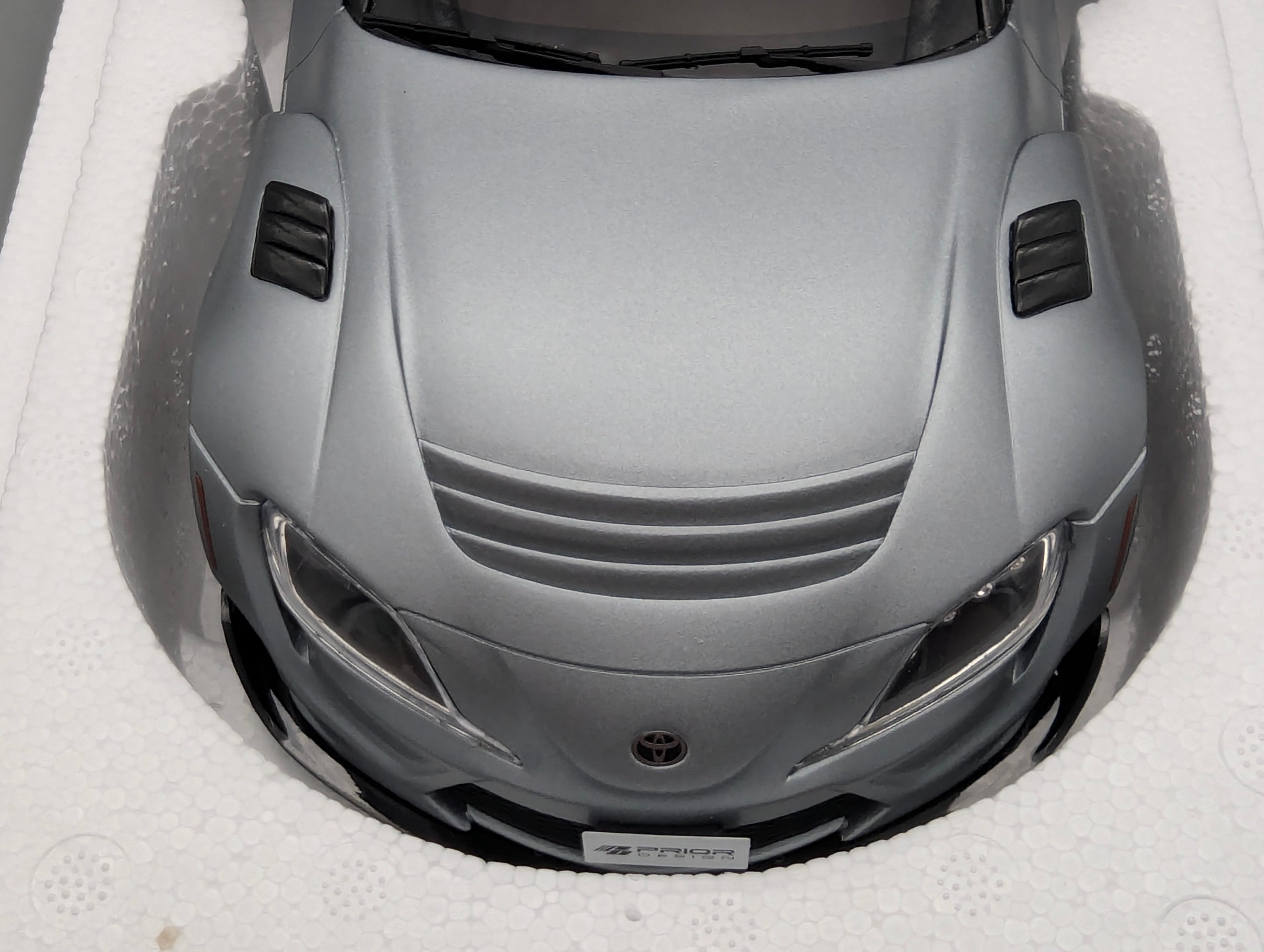 Coches en miniatura 1:43 Minichamps Mercedes Benz SL65 AMG Black Series Plata con embalaje original