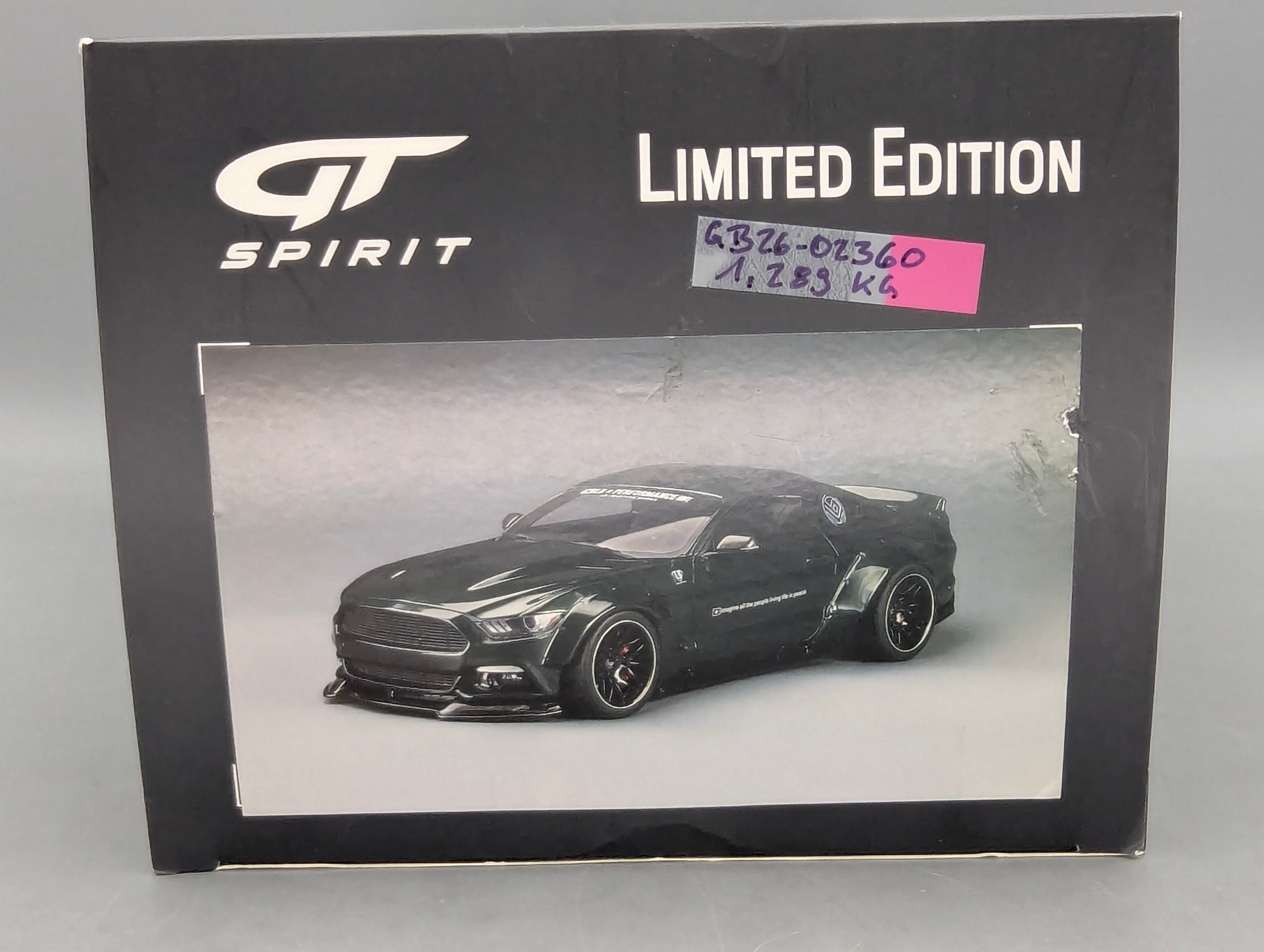 Model Cars 1:43 Minichamps Mercedes Benz SL65 AMG Black Series Silver with original packaging