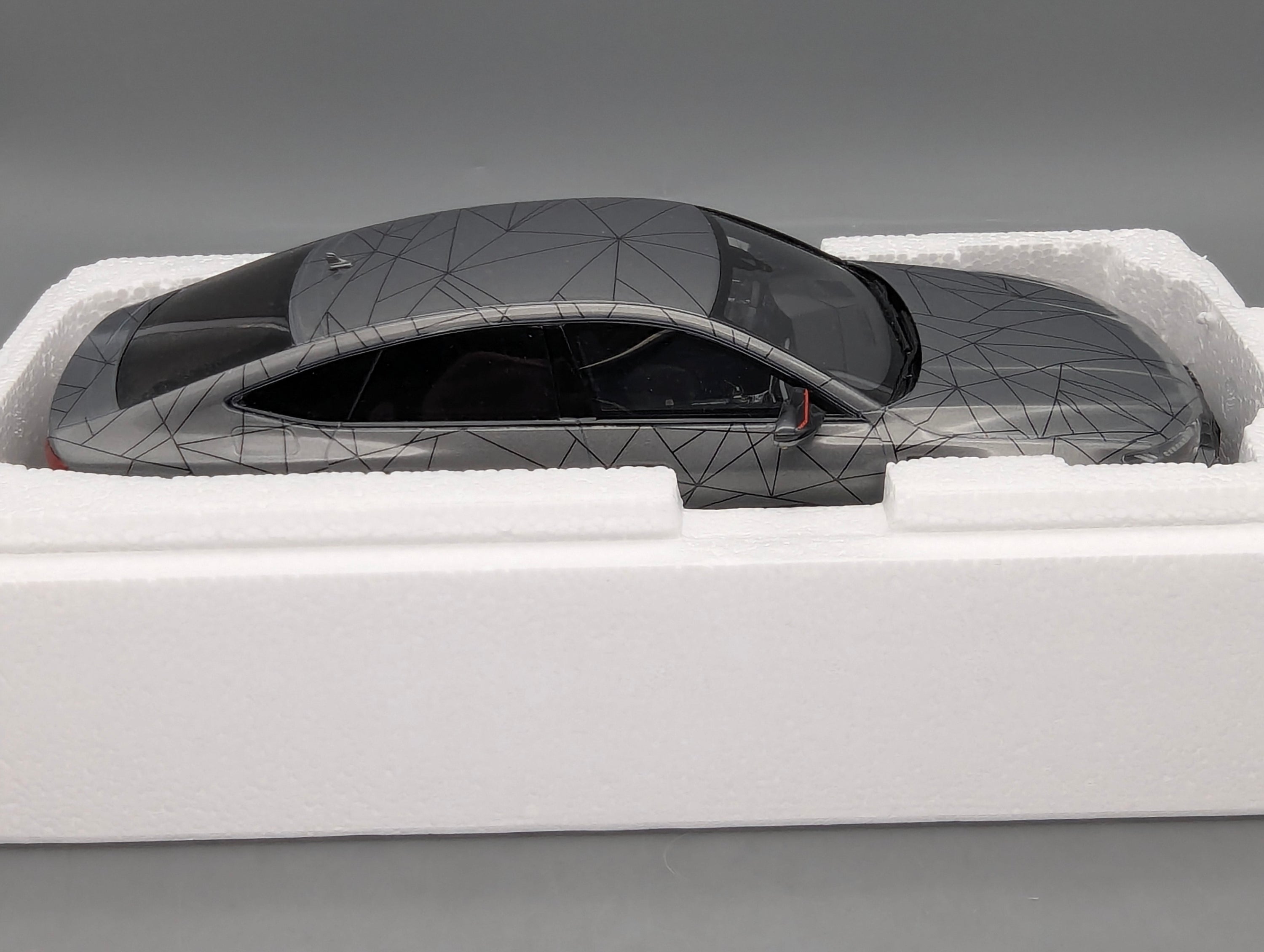Coches en miniatura 1:43 Minichamps Mercedes Benz SL65 AMG Black Series Plata con embalaje original