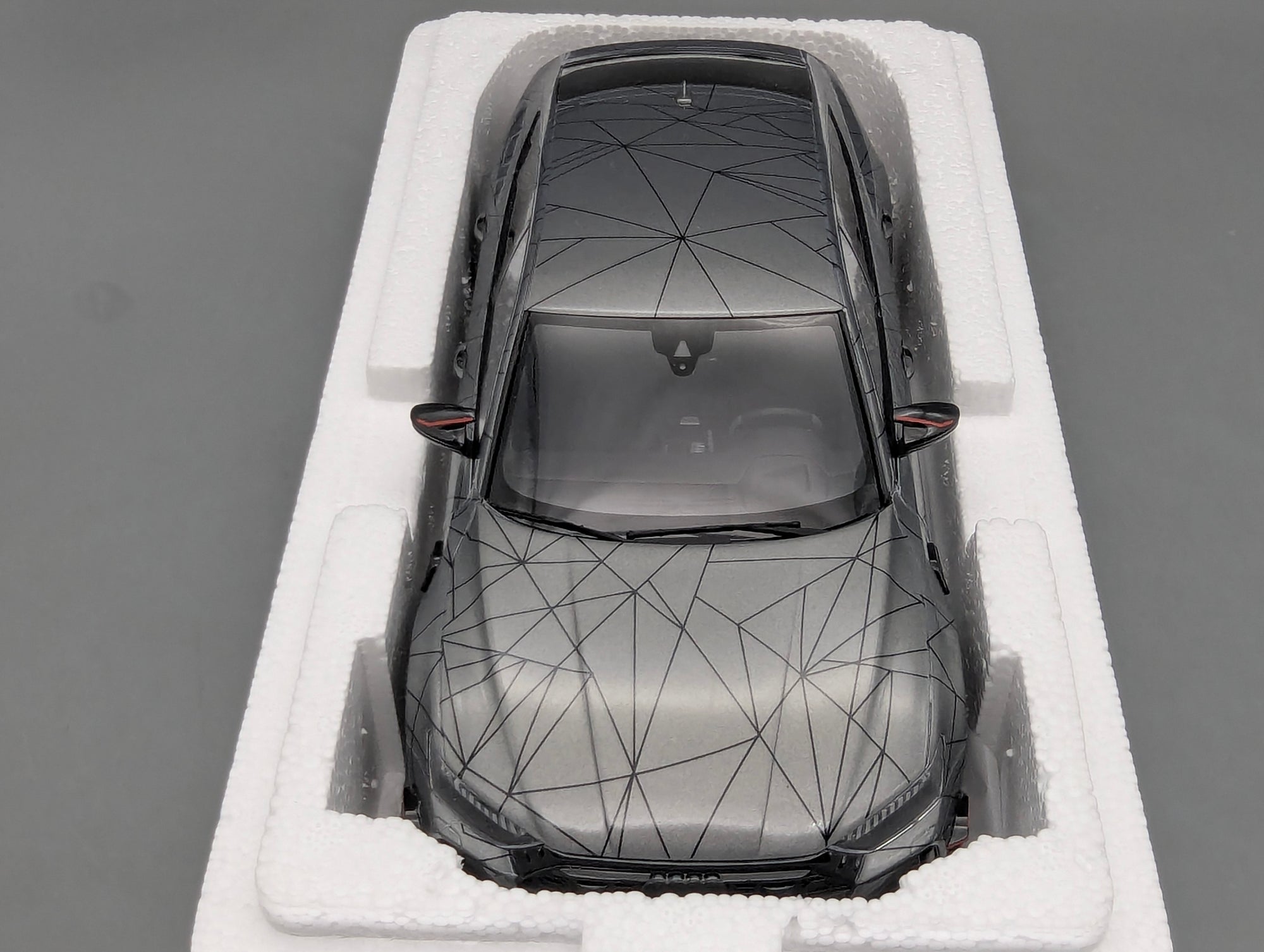 Coches en miniatura 1:43 Minichamps Mercedes Benz SL65 AMG Black Series Plata con embalaje original