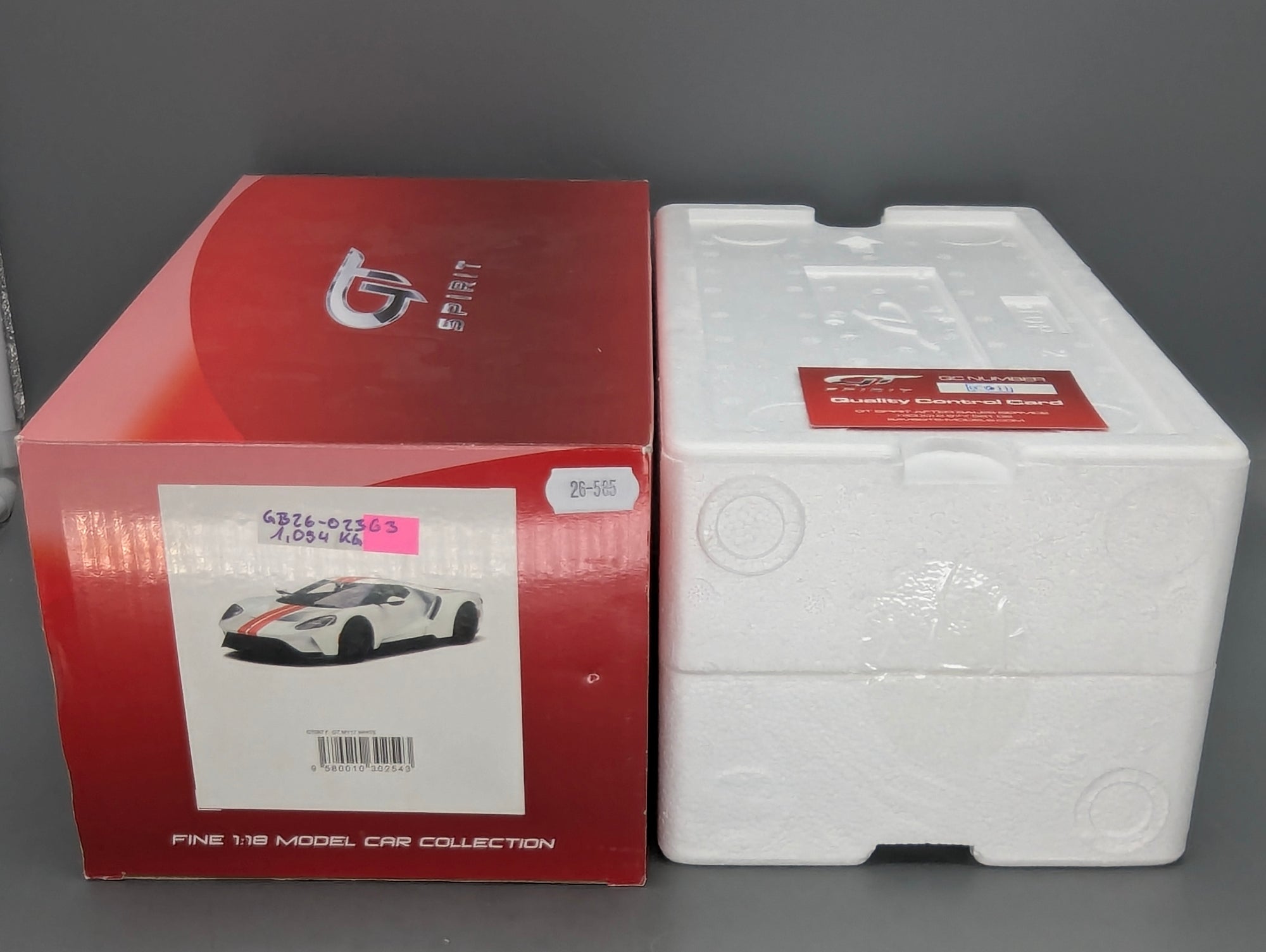 Model Cars 1:43 Minichamps Mercedes Benz SL65 AMG Black Series Silver with original packaging