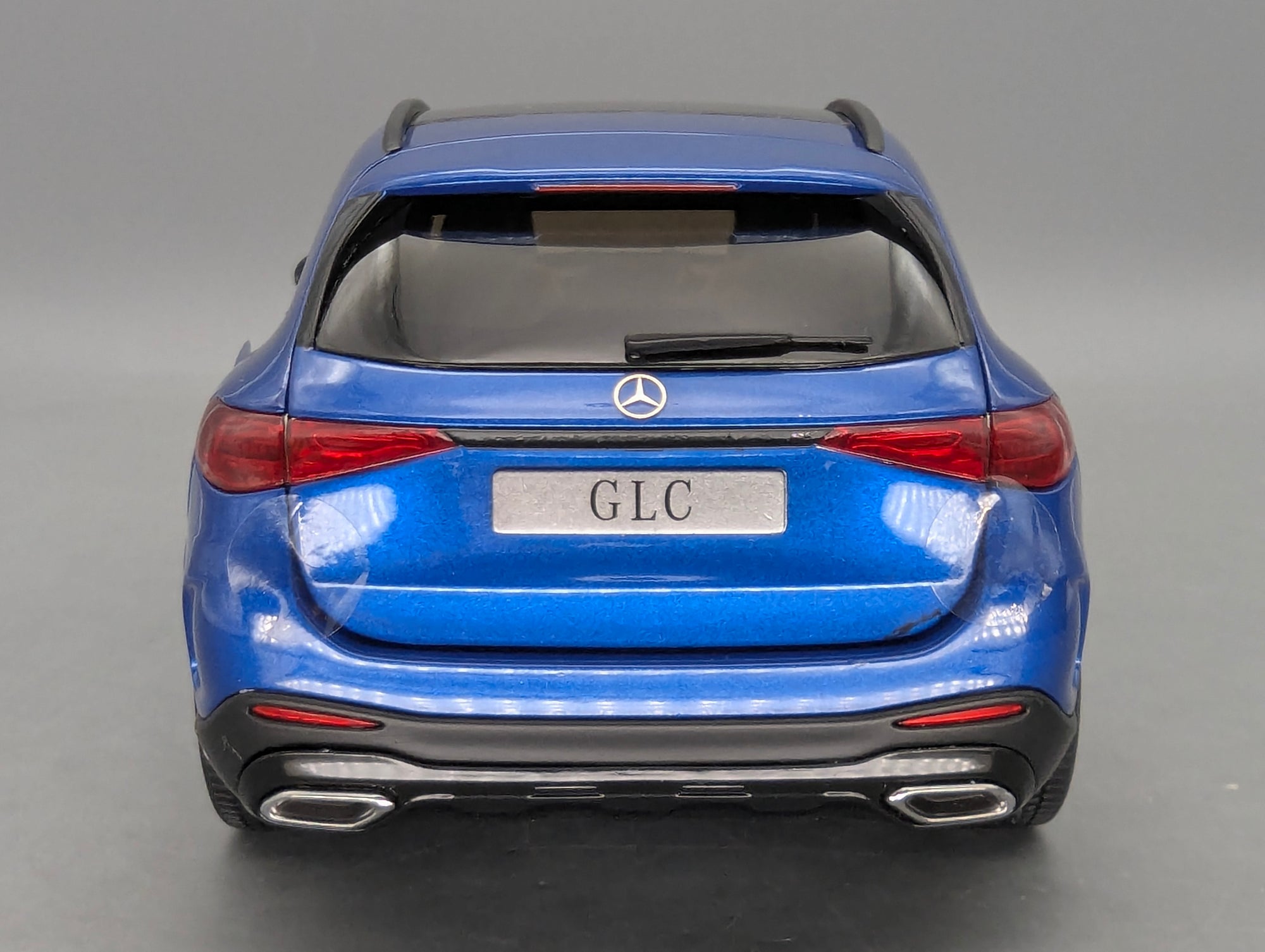 Coches en miniatura 1:43 Minichamps Mercedes Benz SL65 AMG Black Series Plata con embalaje original