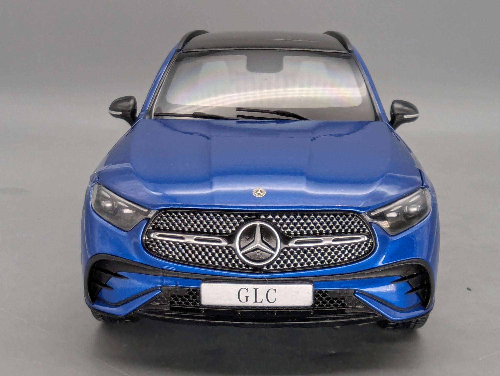 Coches en miniatura 1:43 Minichamps Mercedes Benz SL65 AMG Black Series Plata con embalaje original