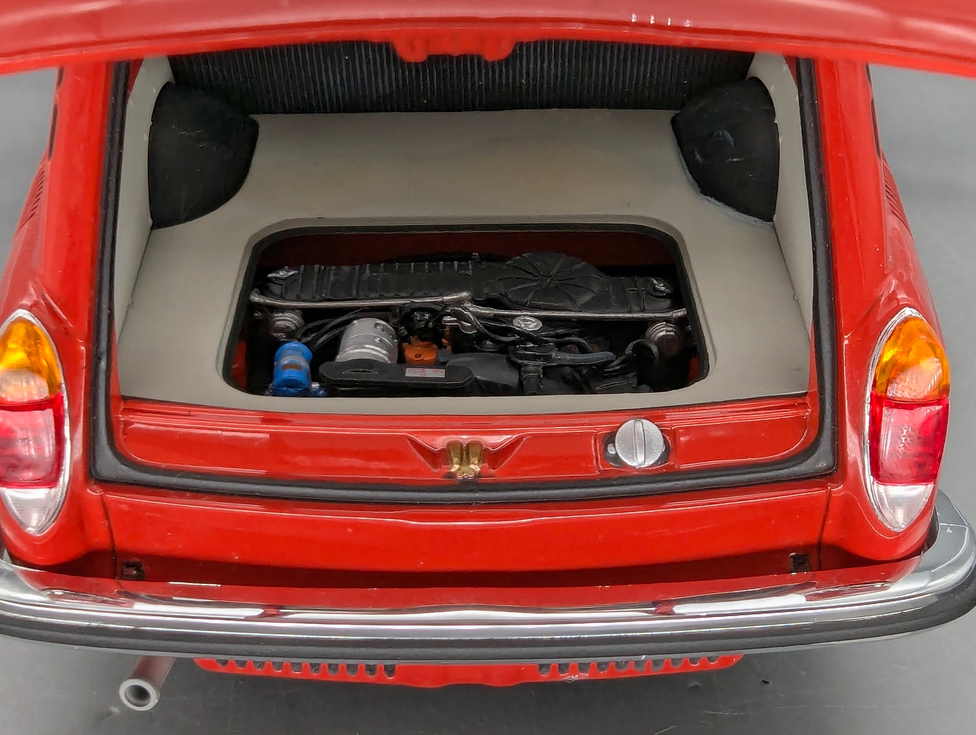 Coches en miniatura 1:43 Minichamps Mercedes Benz SL65 AMG Black Series Plata con embalaje original