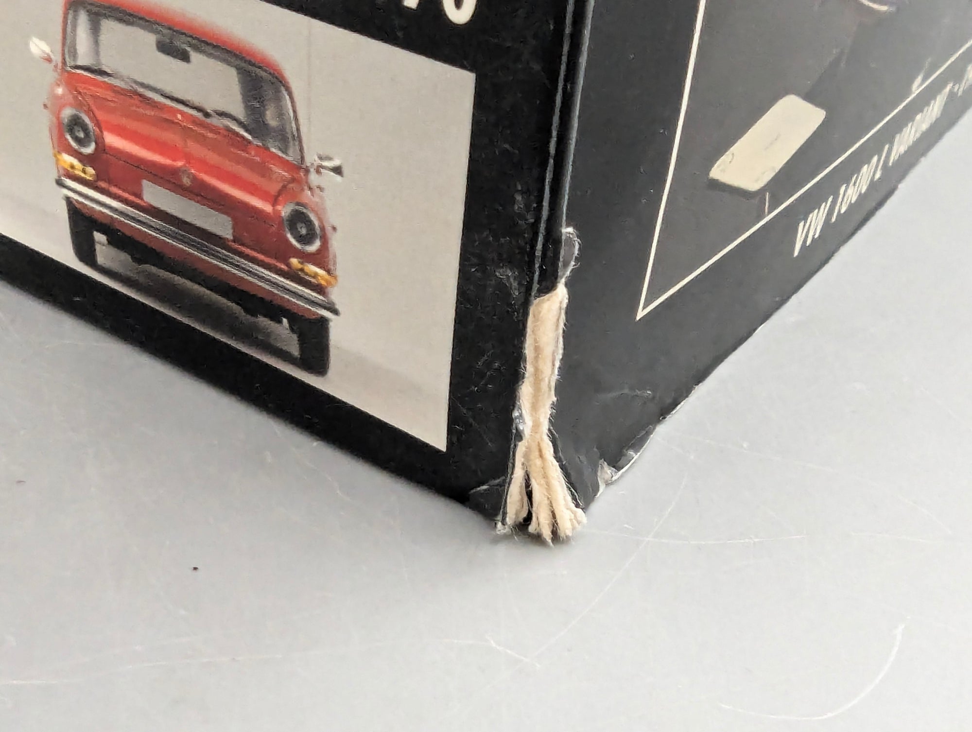 Coches en miniatura 1:43 Minichamps Mercedes Benz SL65 AMG Black Series Plata con embalaje original
