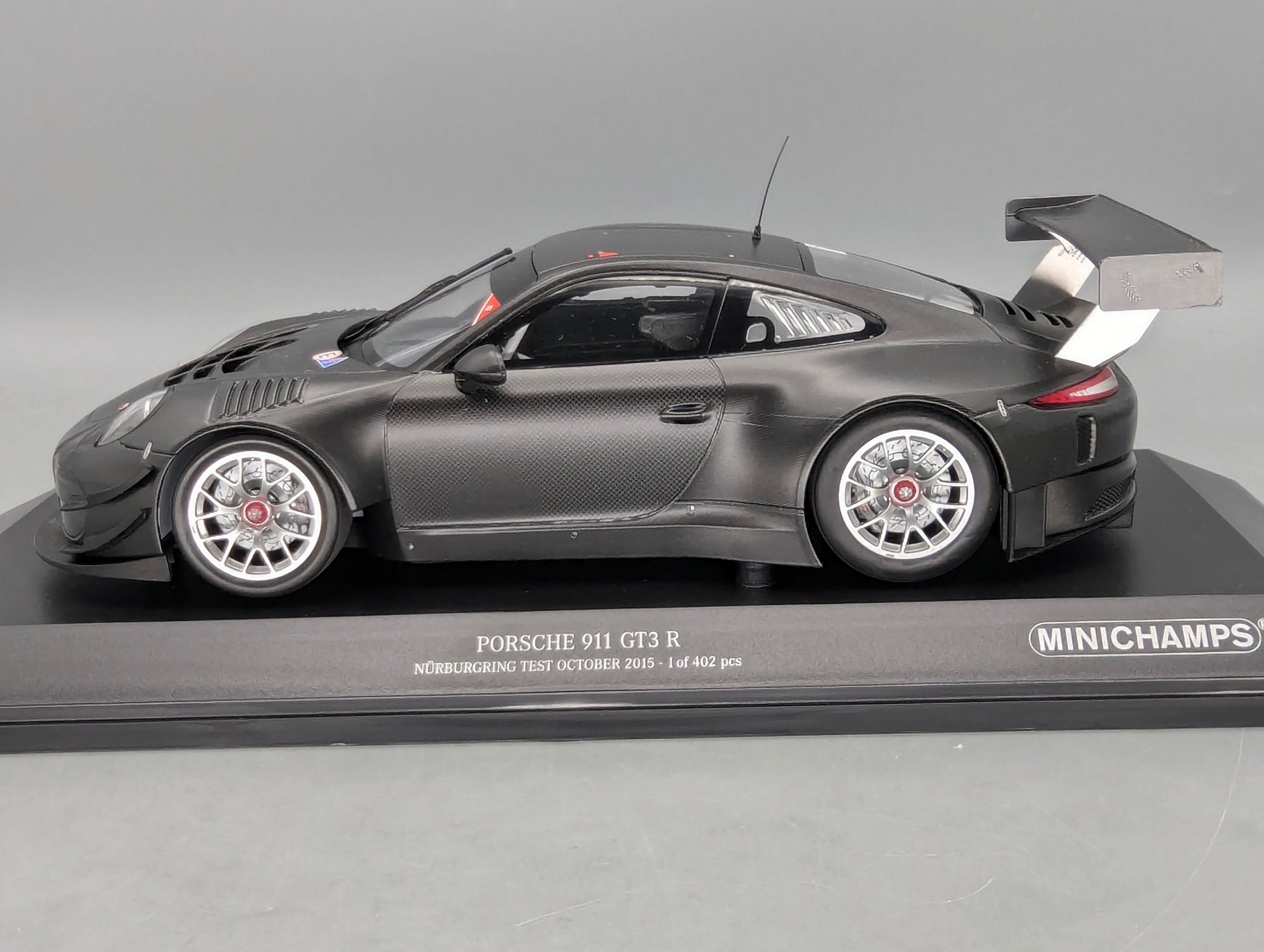 Coches en miniatura 1:43 Minichamps Mercedes Benz SL65 AMG Black Series Plata con embalaje original