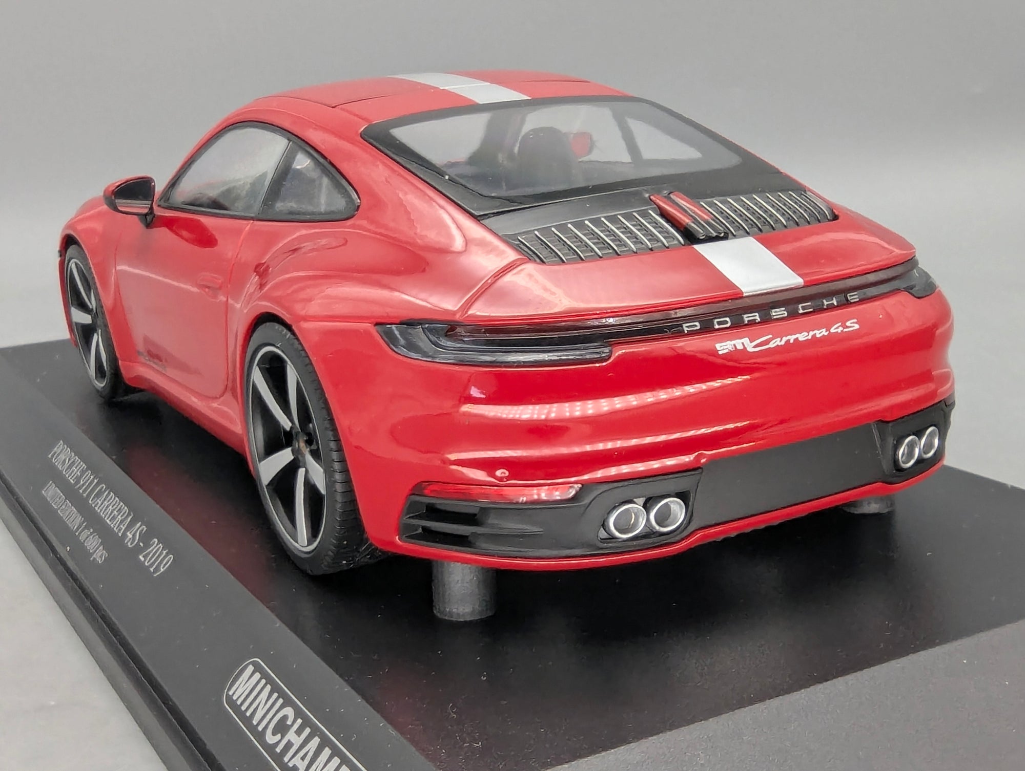 Coches en miniatura 1:43 Minichamps Mercedes Benz SL65 AMG Black Series Plata con embalaje original