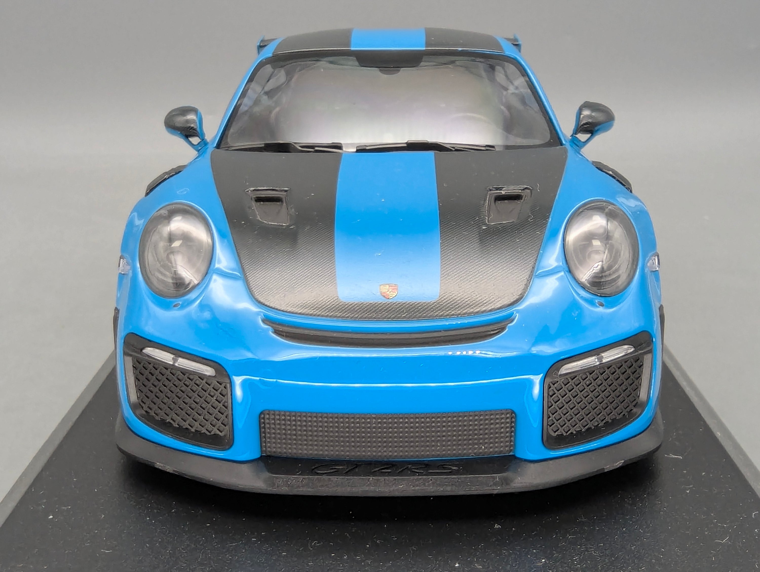 Coches en miniatura 1:43 Minichamps Mercedes Benz SL65 AMG Black Series Plata con embalaje original