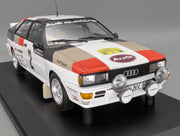Model Cars 1:43 Minichamps Mercedes Benz SL65 AMG Black Series Silver with original packaging