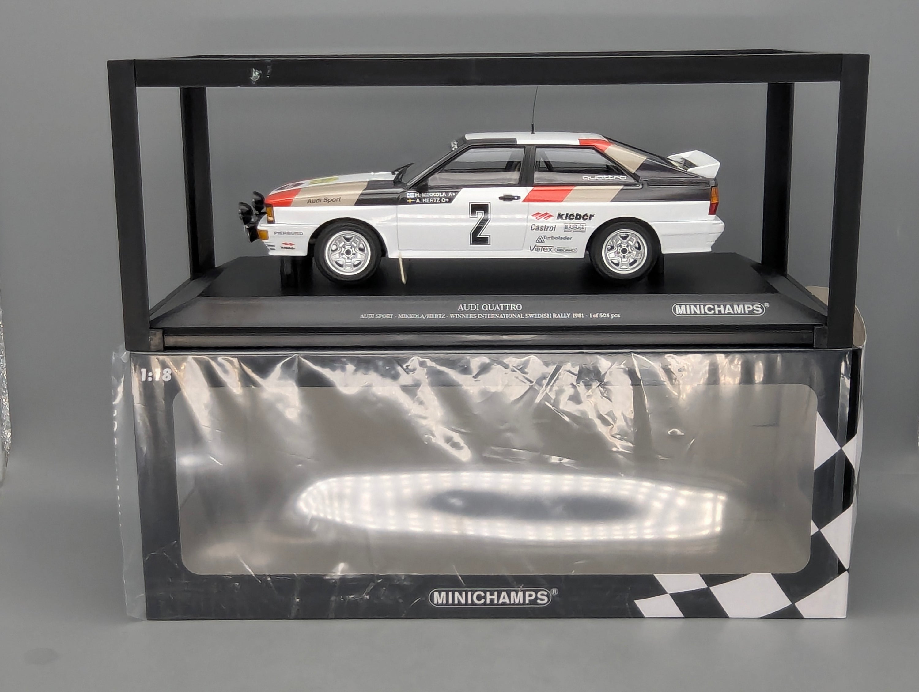 Model Cars 1:43 Minichamps Mercedes Benz SL65 AMG Black Series Silver with original packaging