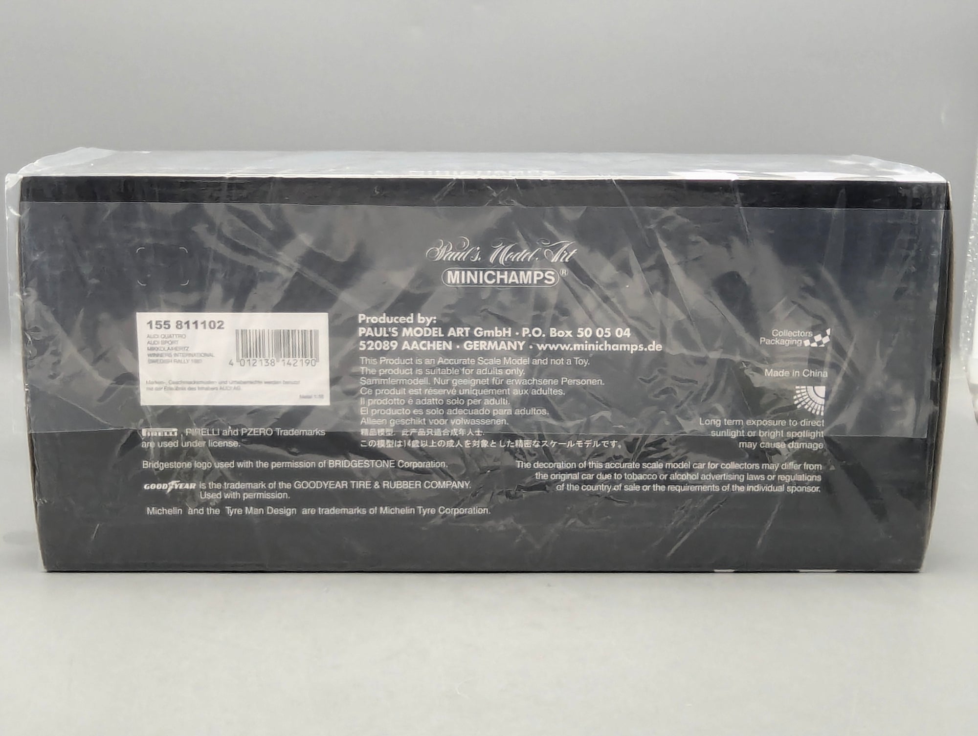 Model Cars 1:43 Minichamps Mercedes Benz SL65 AMG Black Series Silver with original packaging