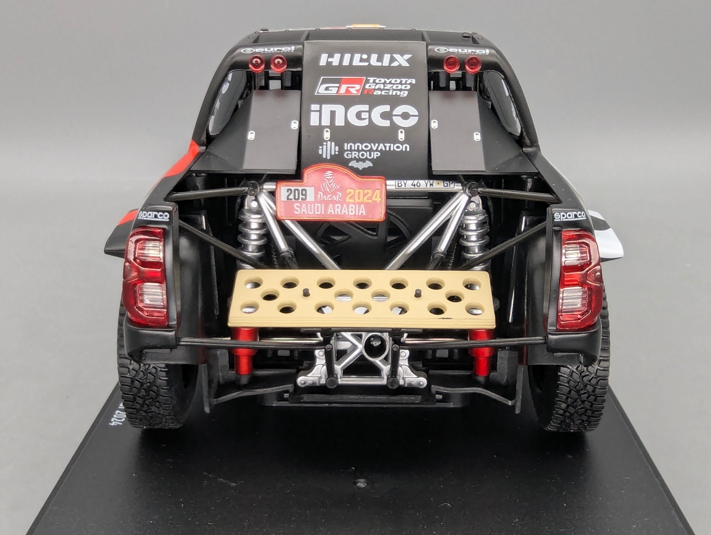 Model Cars 1:43 Minichamps Mercedes Benz SL65 AMG Black Series Silver with original packaging