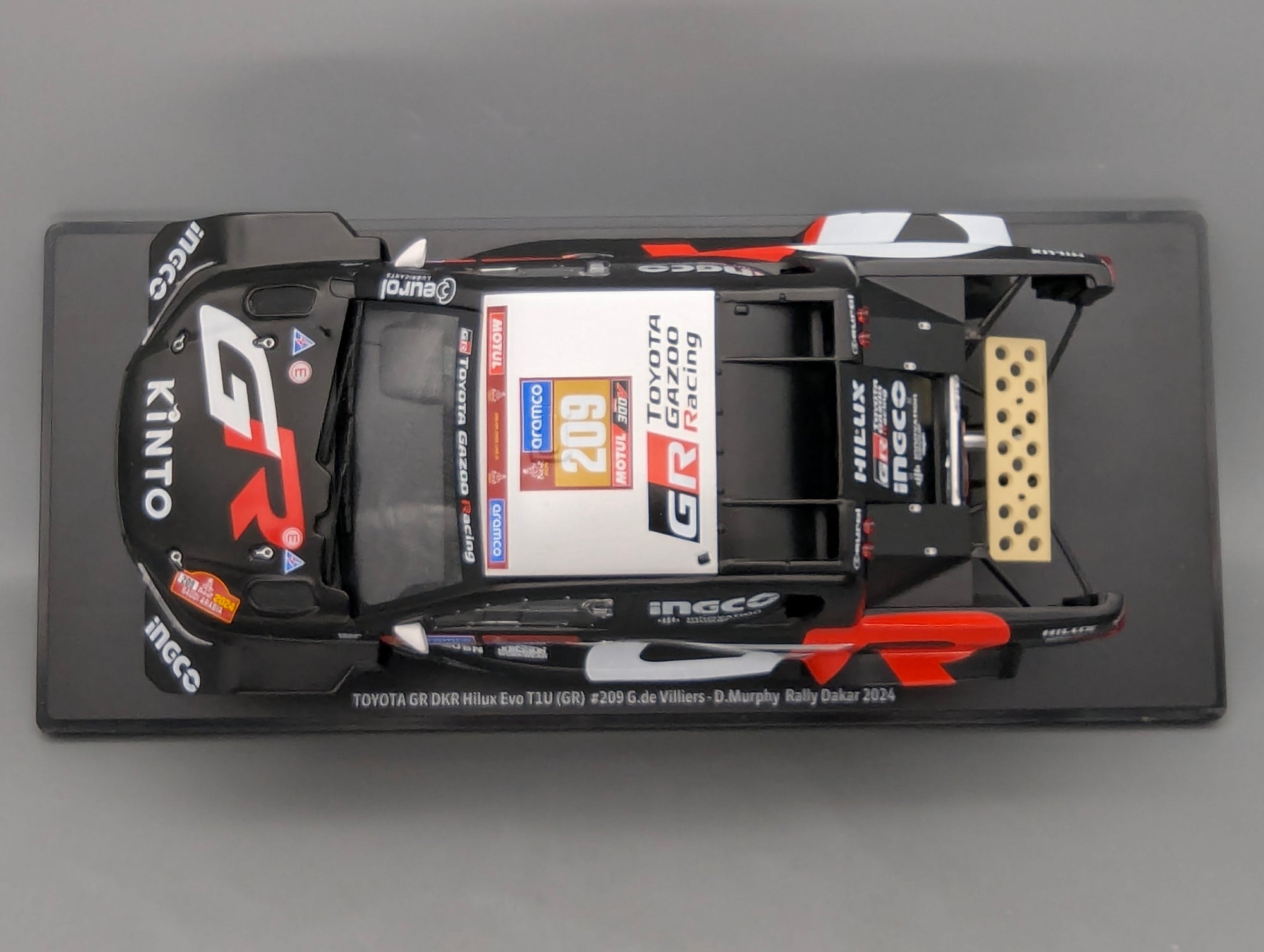 Model Cars 1:43 Minichamps Mercedes Benz SL65 AMG Black Series Silver with original packaging