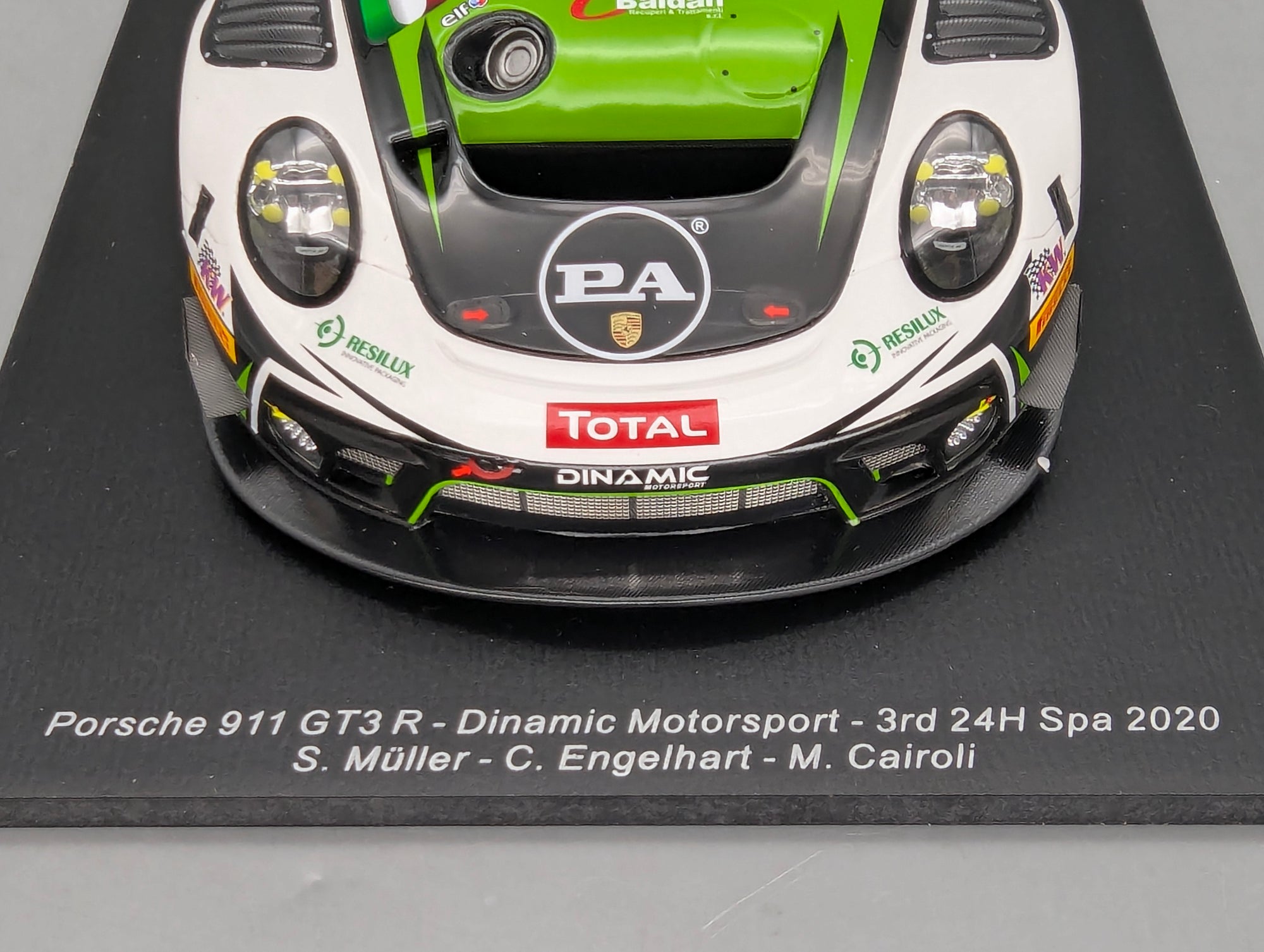 Model Cars 1:43 Minichamps Mercedes Benz SL65 AMG Black Series Silver with original packaging
