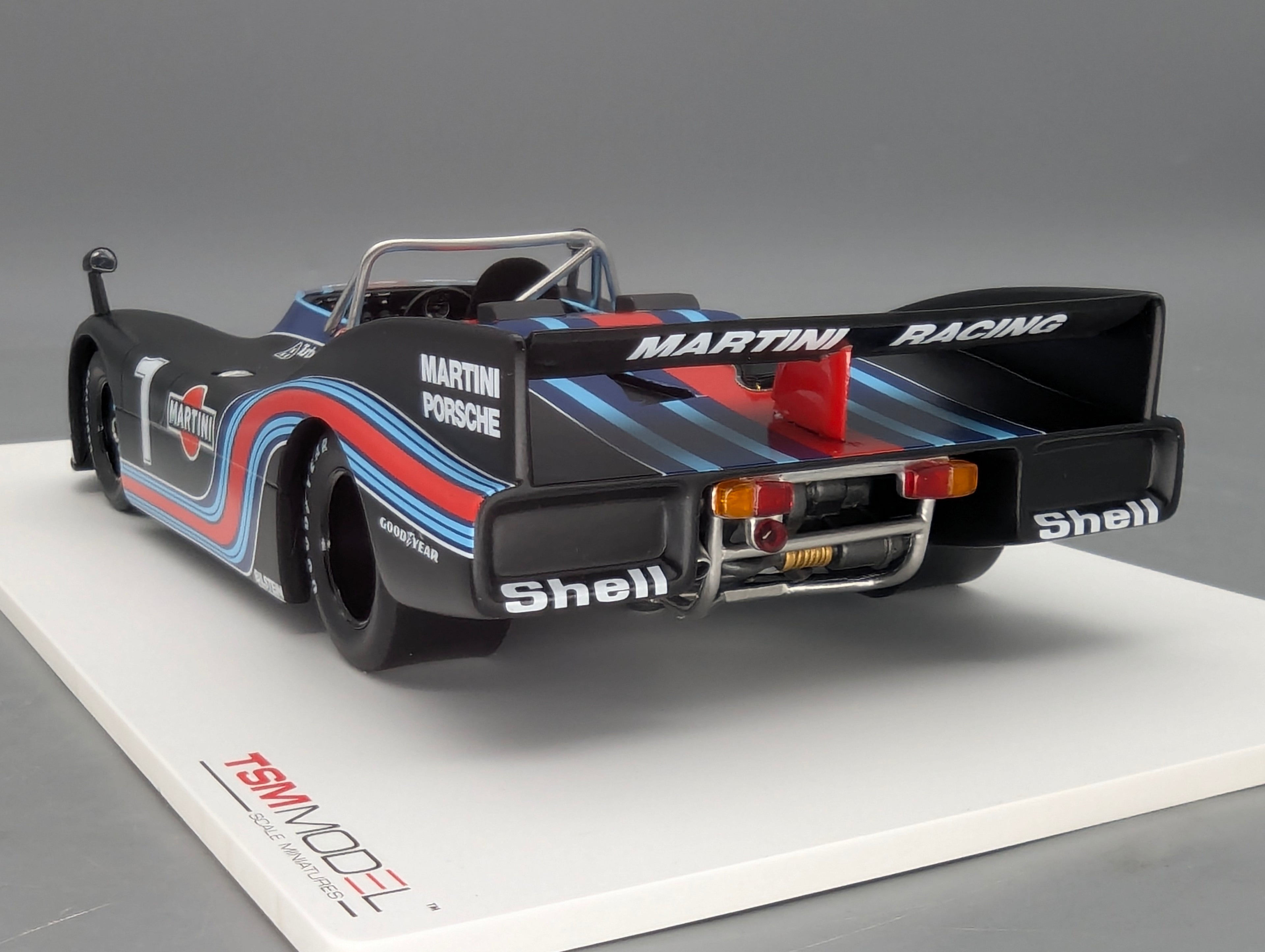 Modellautos 1:18 TSM Porsche 936/76 300km Nürburgring 1976 #1 Rolf Stommelen OVP