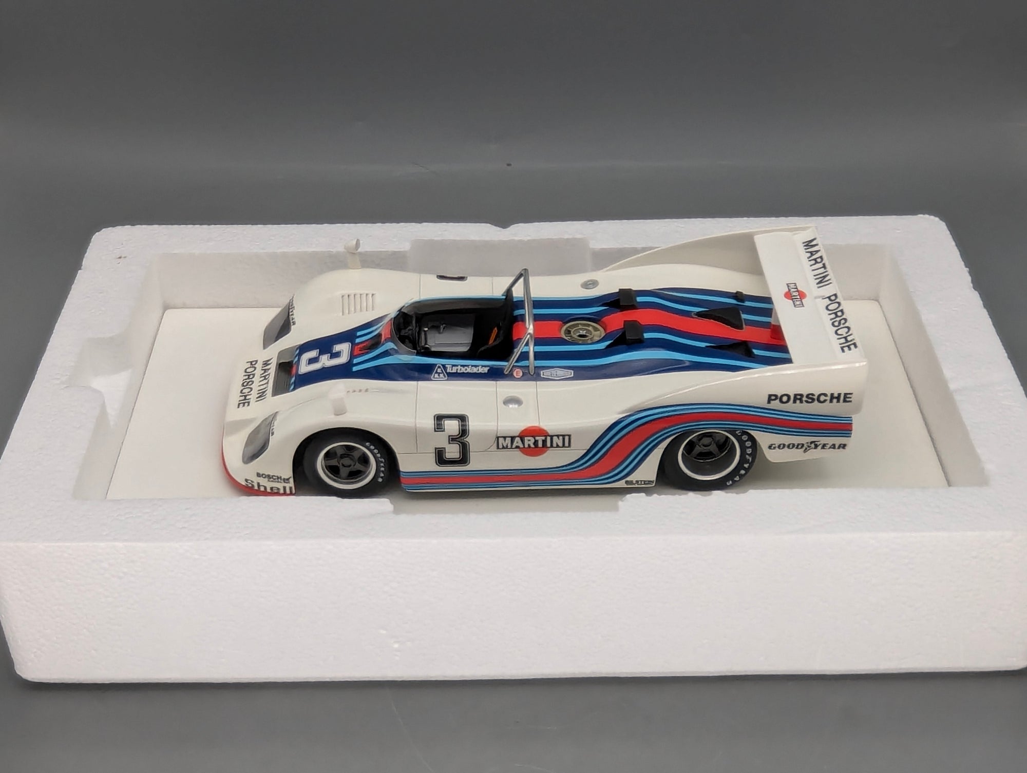 Model Cars 1:18 TSM Bentley Continental GT3 Goodwood 2013 #7 with original packaging