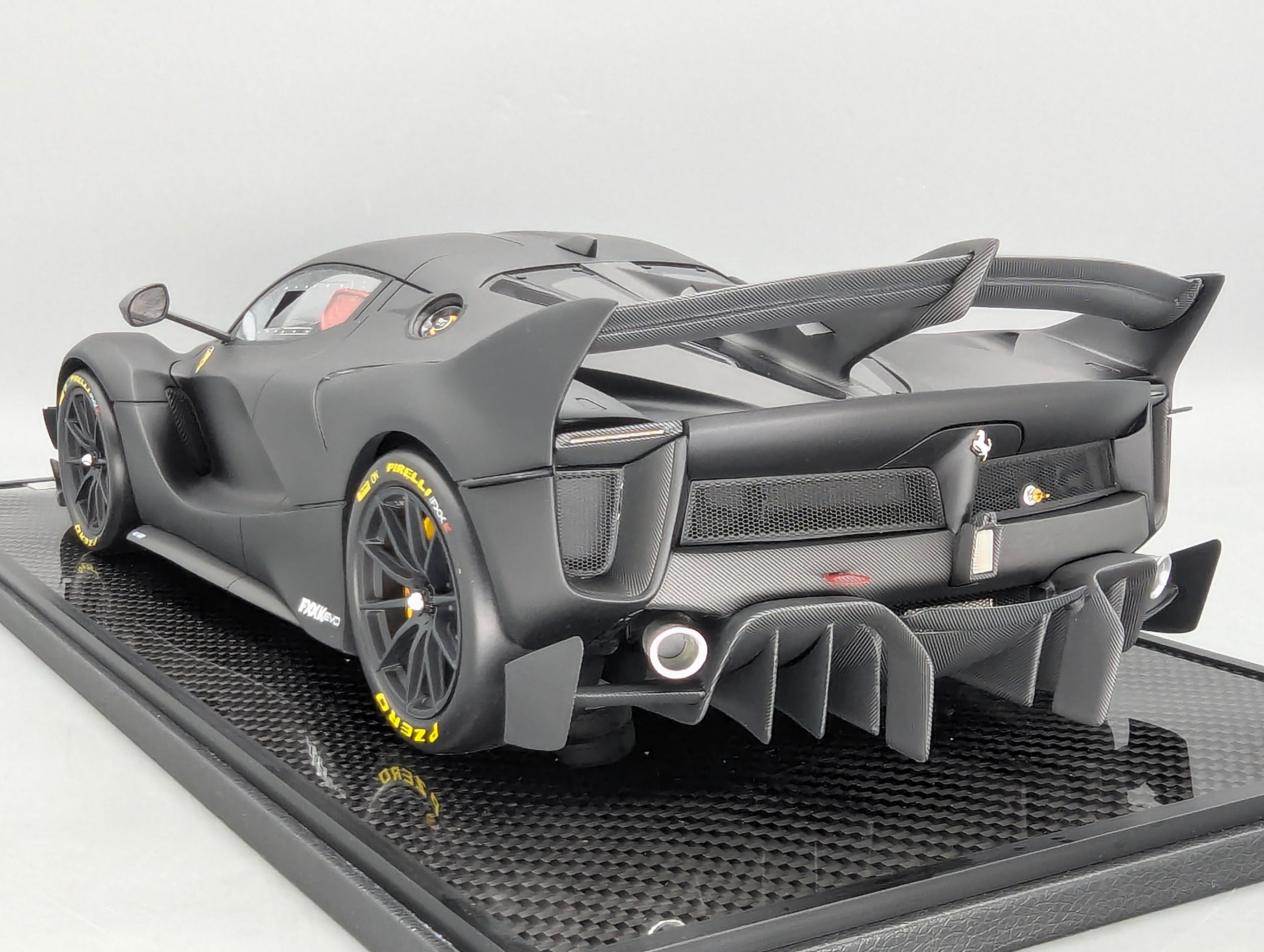 Coches a escala 1:43 Spark S9609 Lamborghini Huracan GT3 EVO FIA Vallelunga 2019 #58 precintado