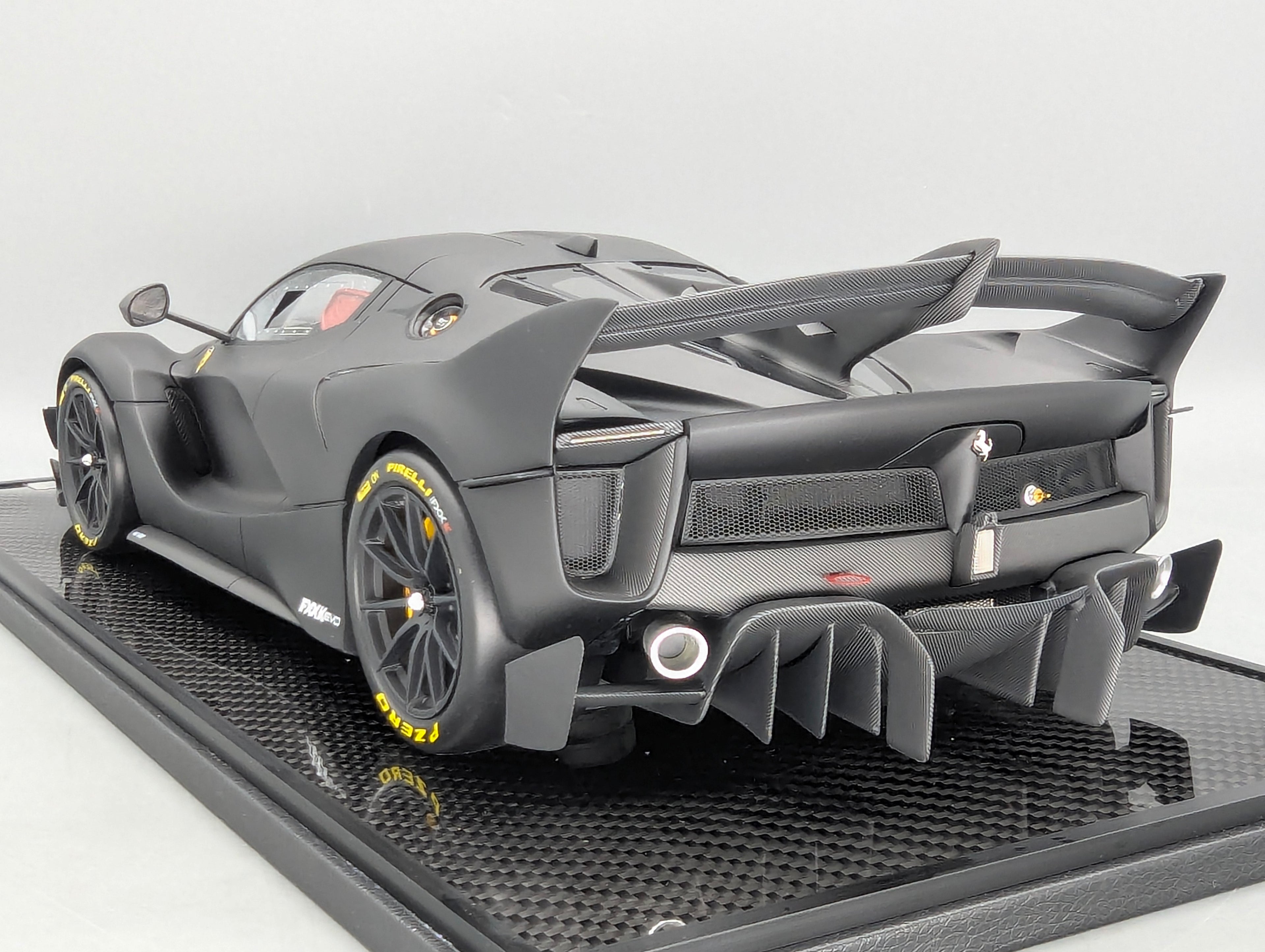 Modellautos 1:12 BBR Ferrari FXX-K EVO Ltd 01/05 Matt Black Matt Wheels OVP