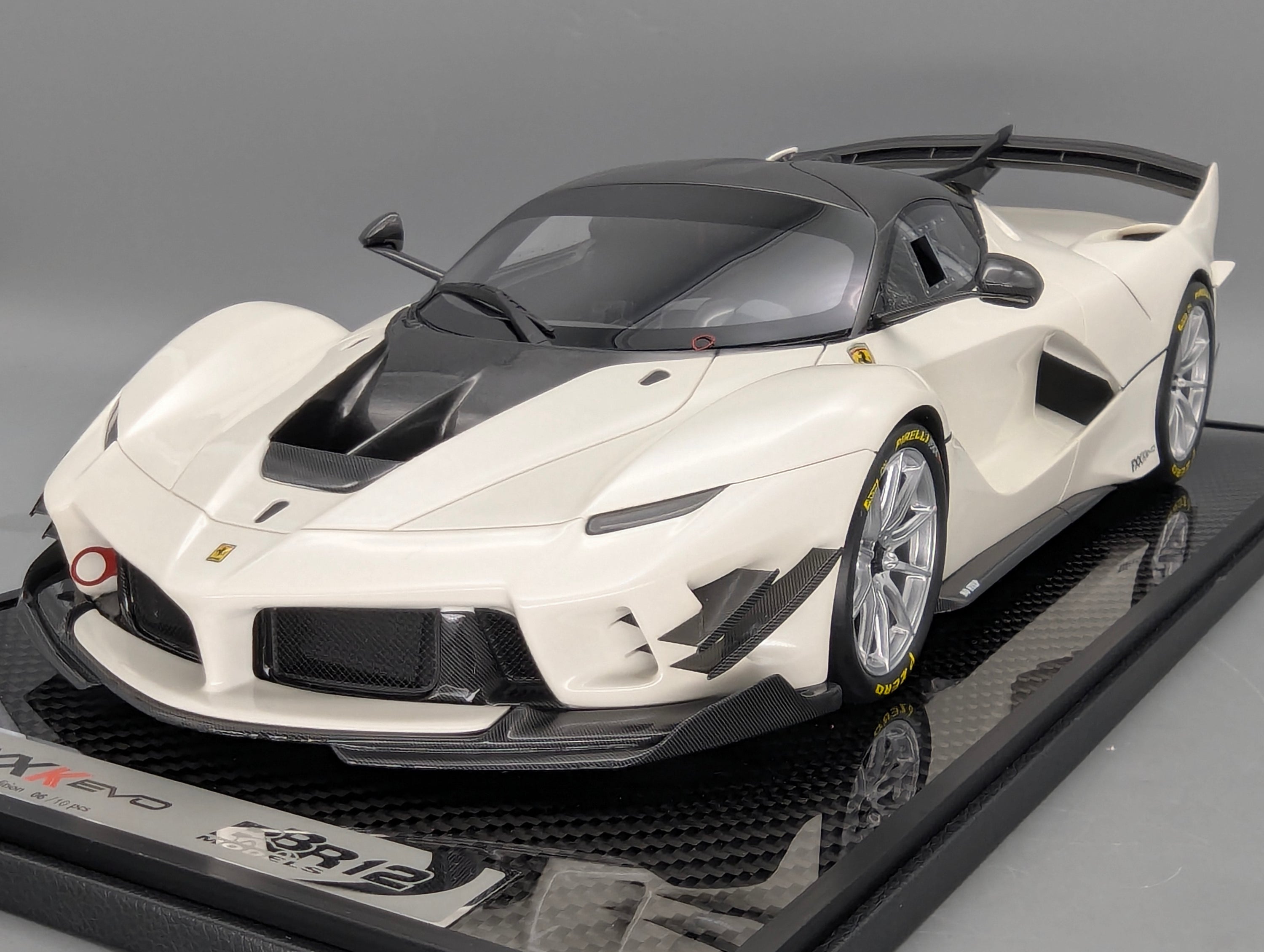 Coches a escala 1:43 Spark S9609 Lamborghini Huracan GT3 EVO FIA Vallelunga 2019 #58 precintado