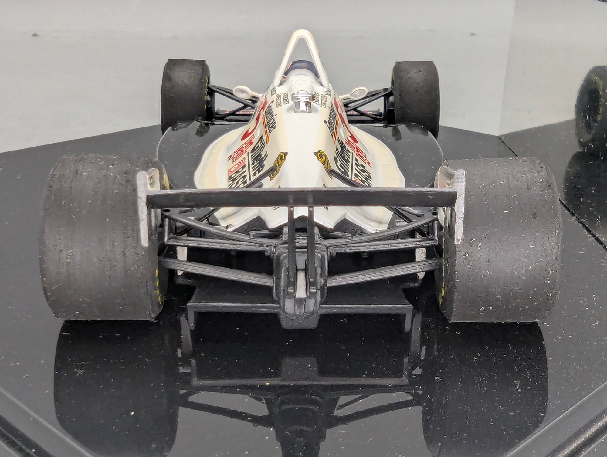 Modellautos 1:24 Onyx 5010 K-Mart Havoline Lola #5 Nigel Mansell mit Vitrine