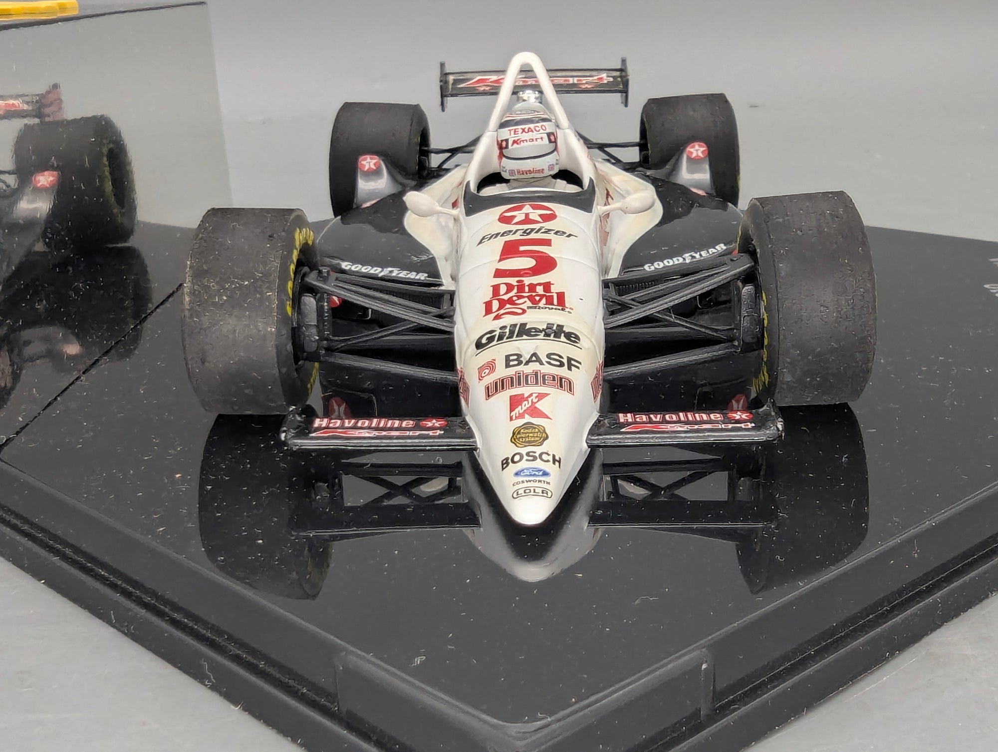 Modellautos 1:24 Onyx 5010 K-Mart Havoline Lola #5 Nigel Mansell mit Vitrine
