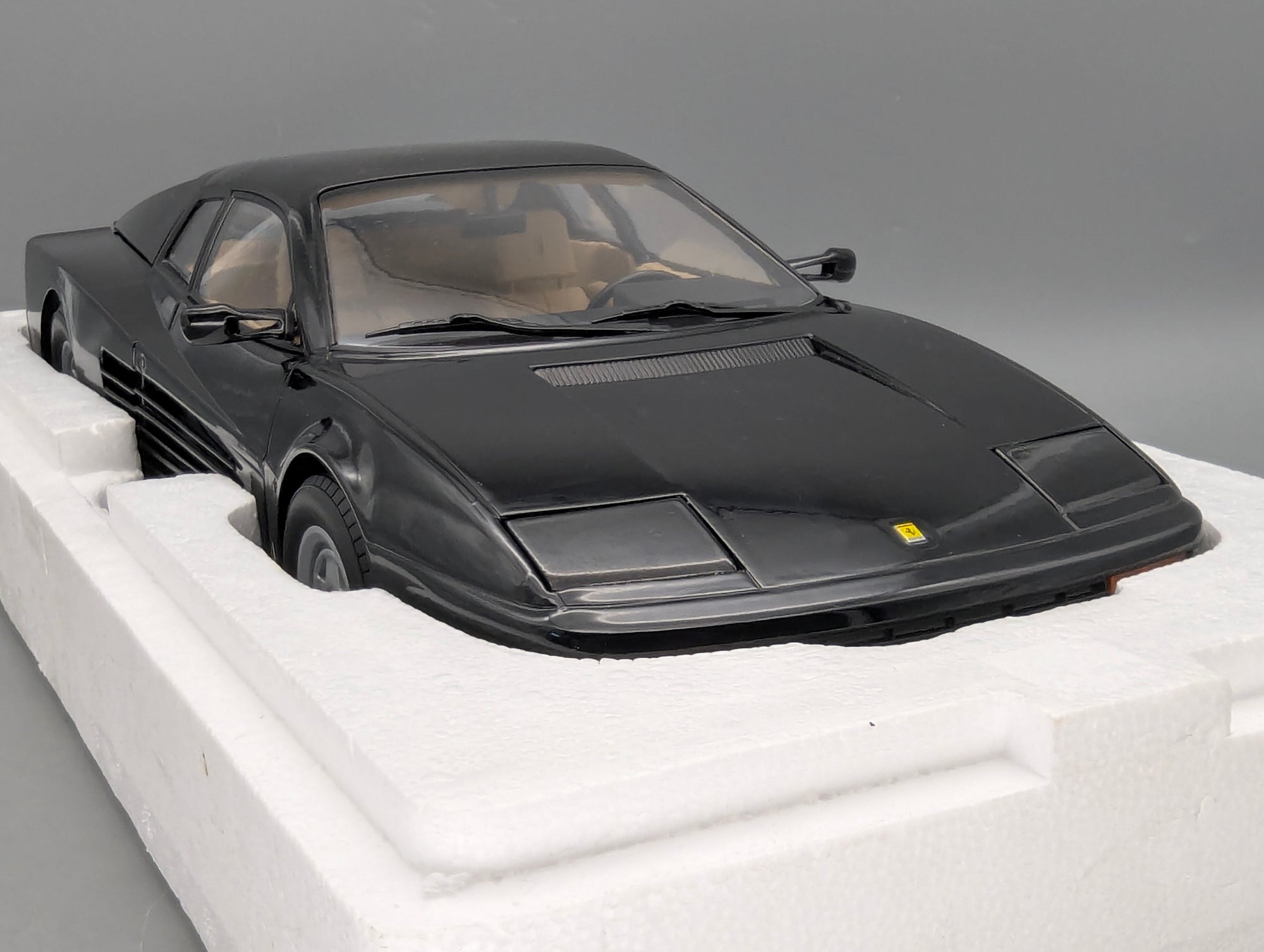 Modellautos 1:12 KK-Scale Ferrari Testarossa Schwarz