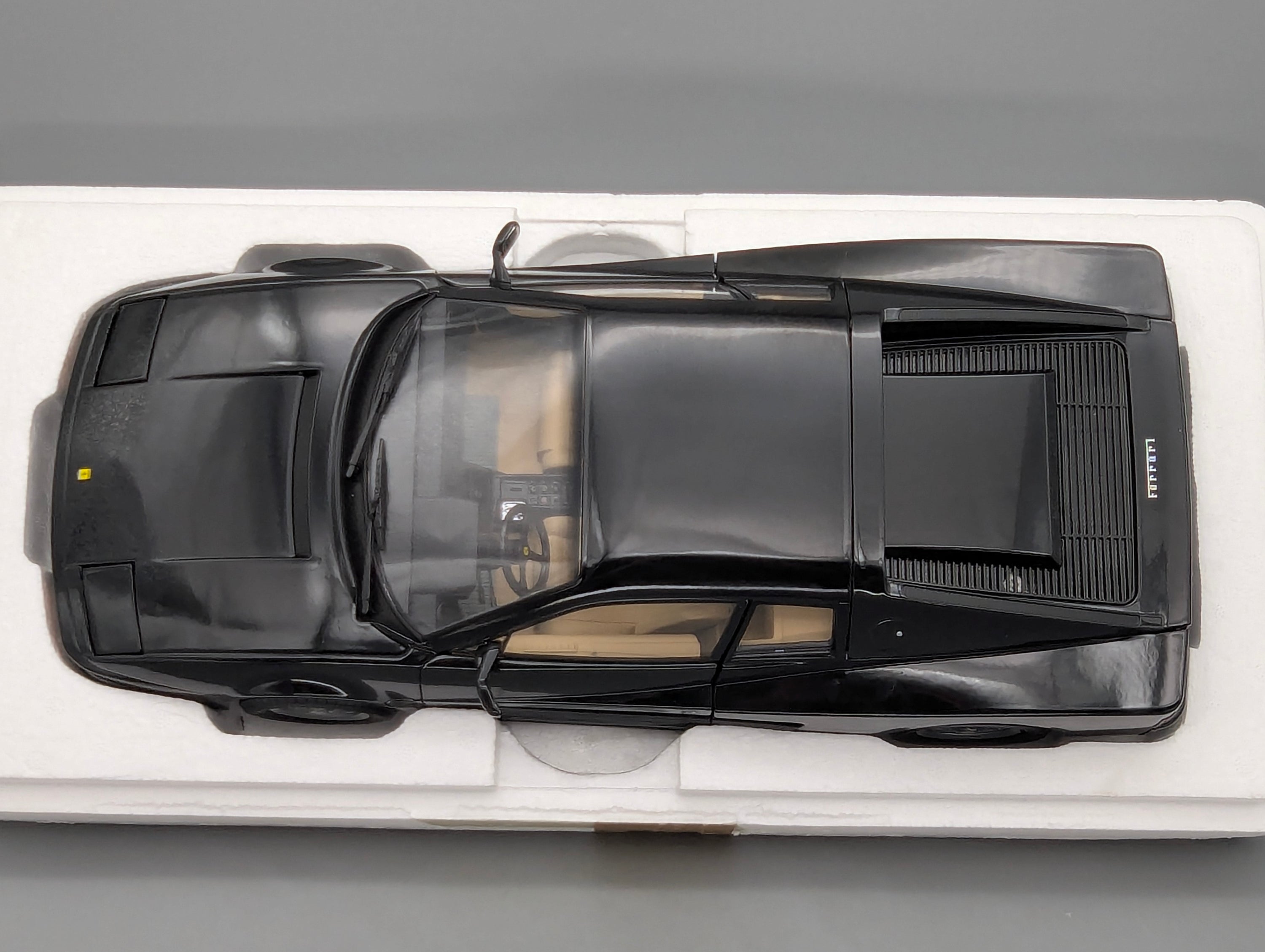 Modellautos 1:12 KK-Scale Ferrari Testarossa Schwarz