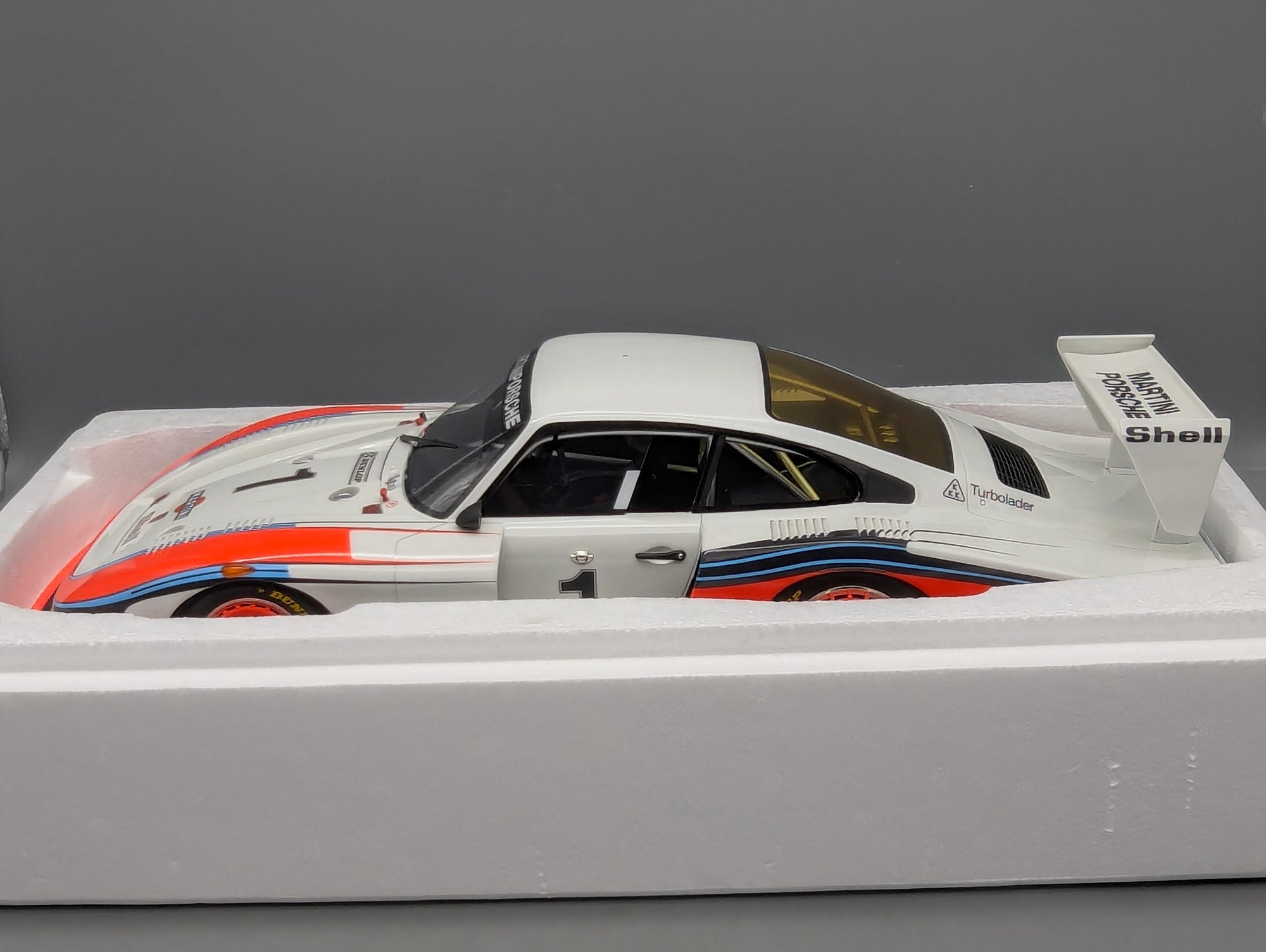 Model Cars 1:43 Spark S9609 Lamborghini Huracan GT3 EVO FIA Vallelunga 2019 #58 OVP