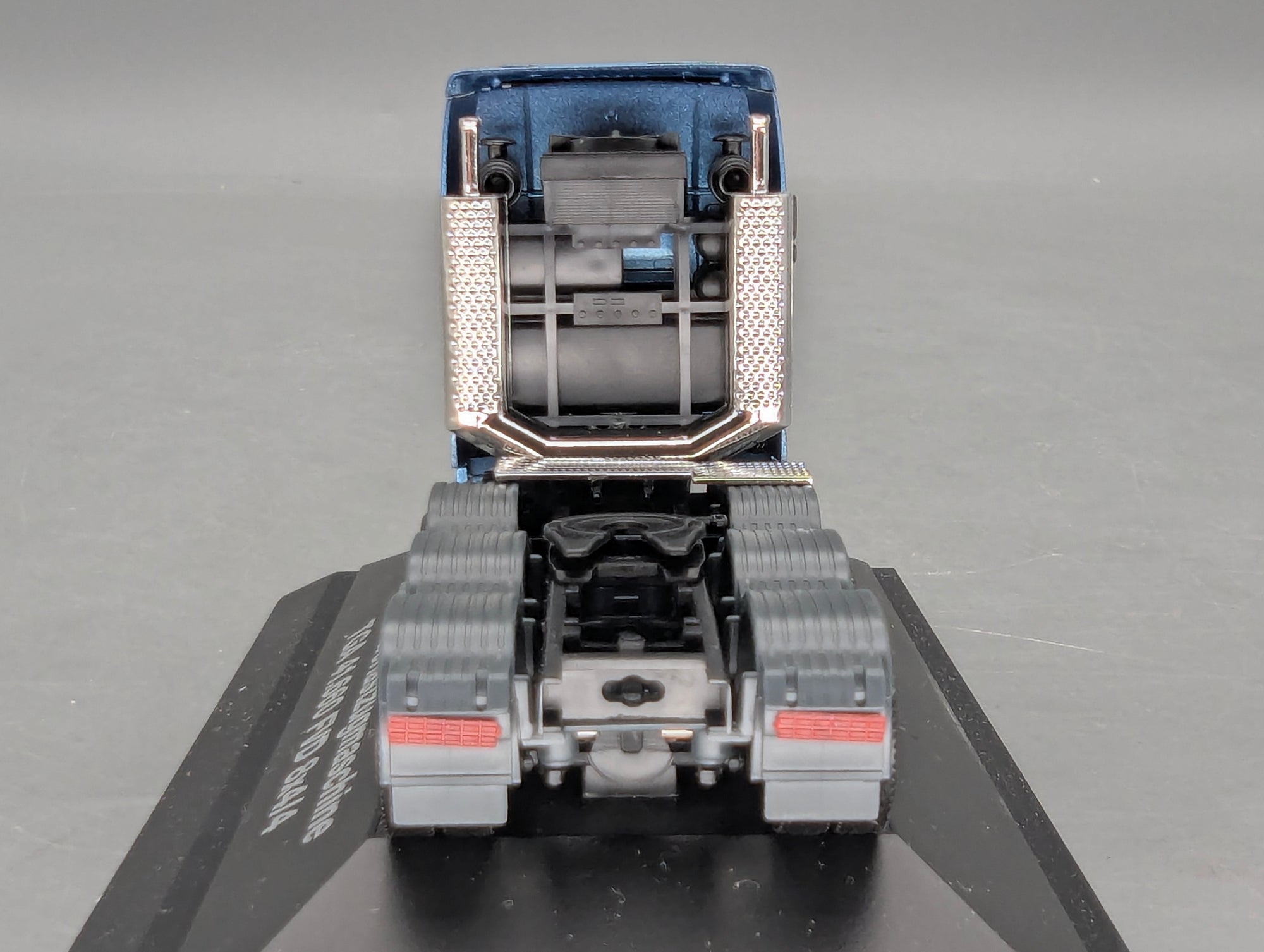 Model Cars 1:12 Premium ClassiXXs BMW Isetta "Export" Light Blue with Original Packaging