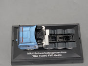Model Cars 1:12 Premium ClassiXXs BMW Isetta "Export" Light Blue with Original Packaging