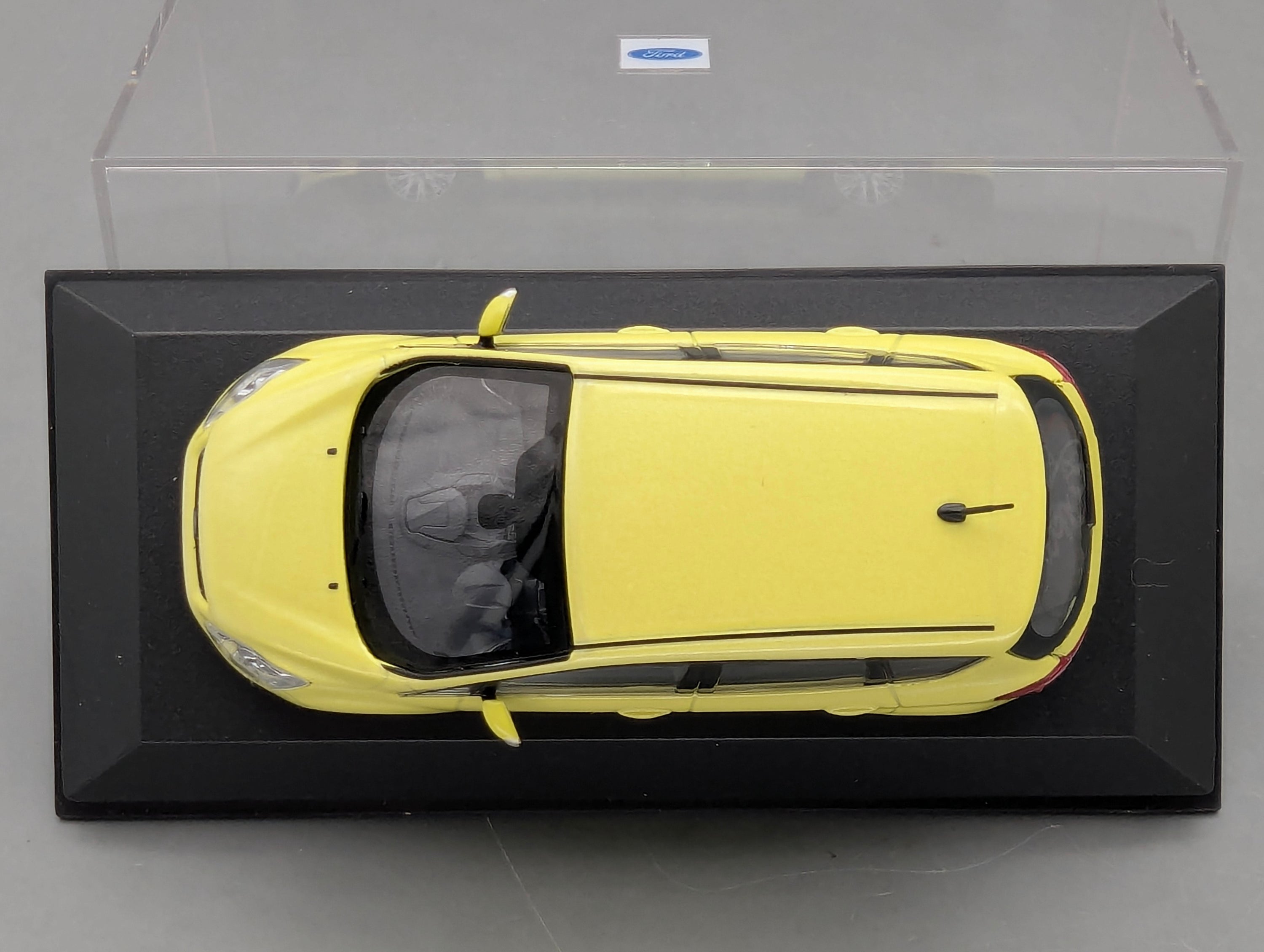 Coches en miniatura 1:43 Minichamps Mercedes Benz SL65 AMG Black Series Plata con embalaje original