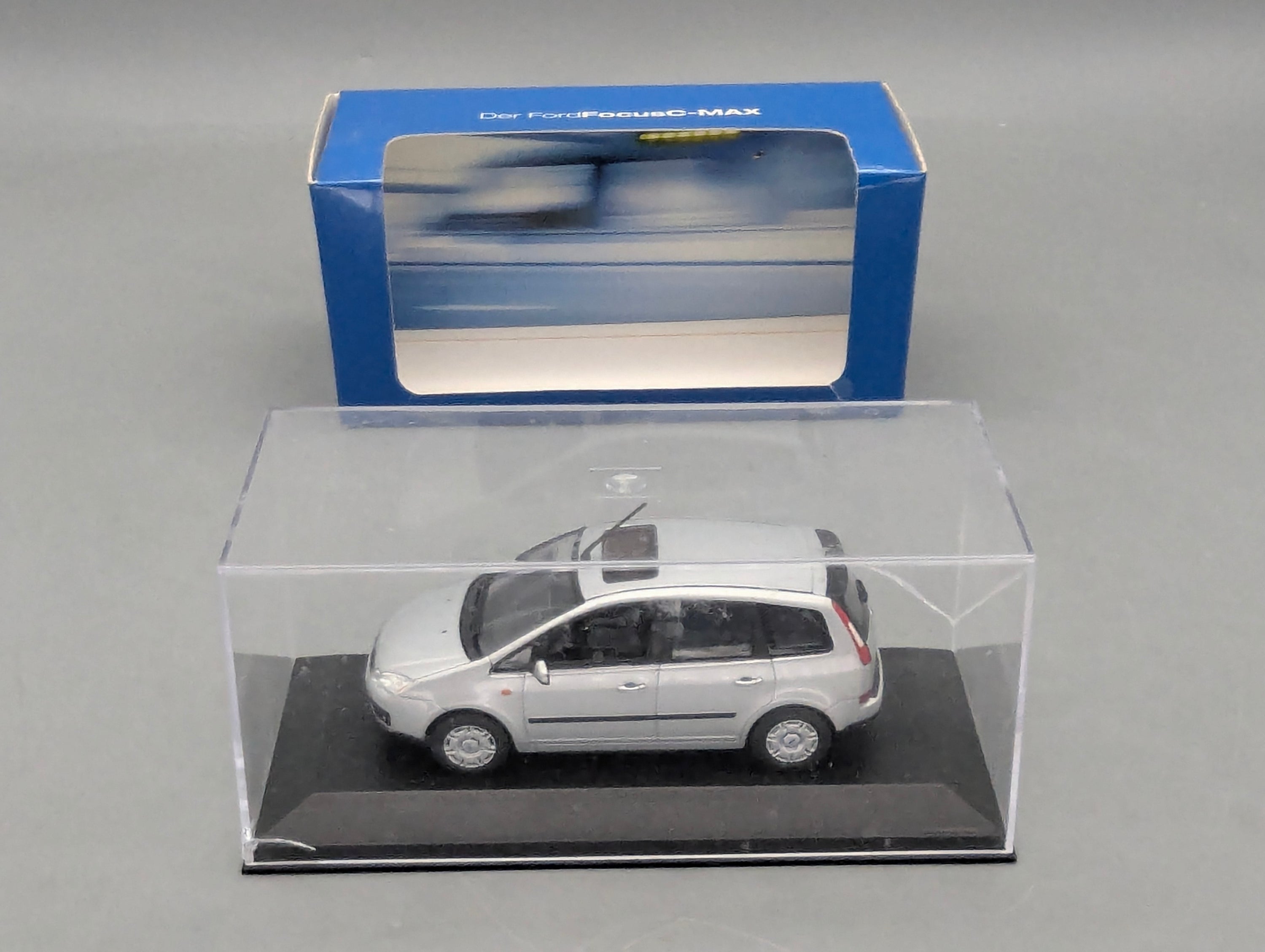 Model Cars 1:43 Minichamps Mercedes Benz SL65 AMG Black Series Silver with original packaging