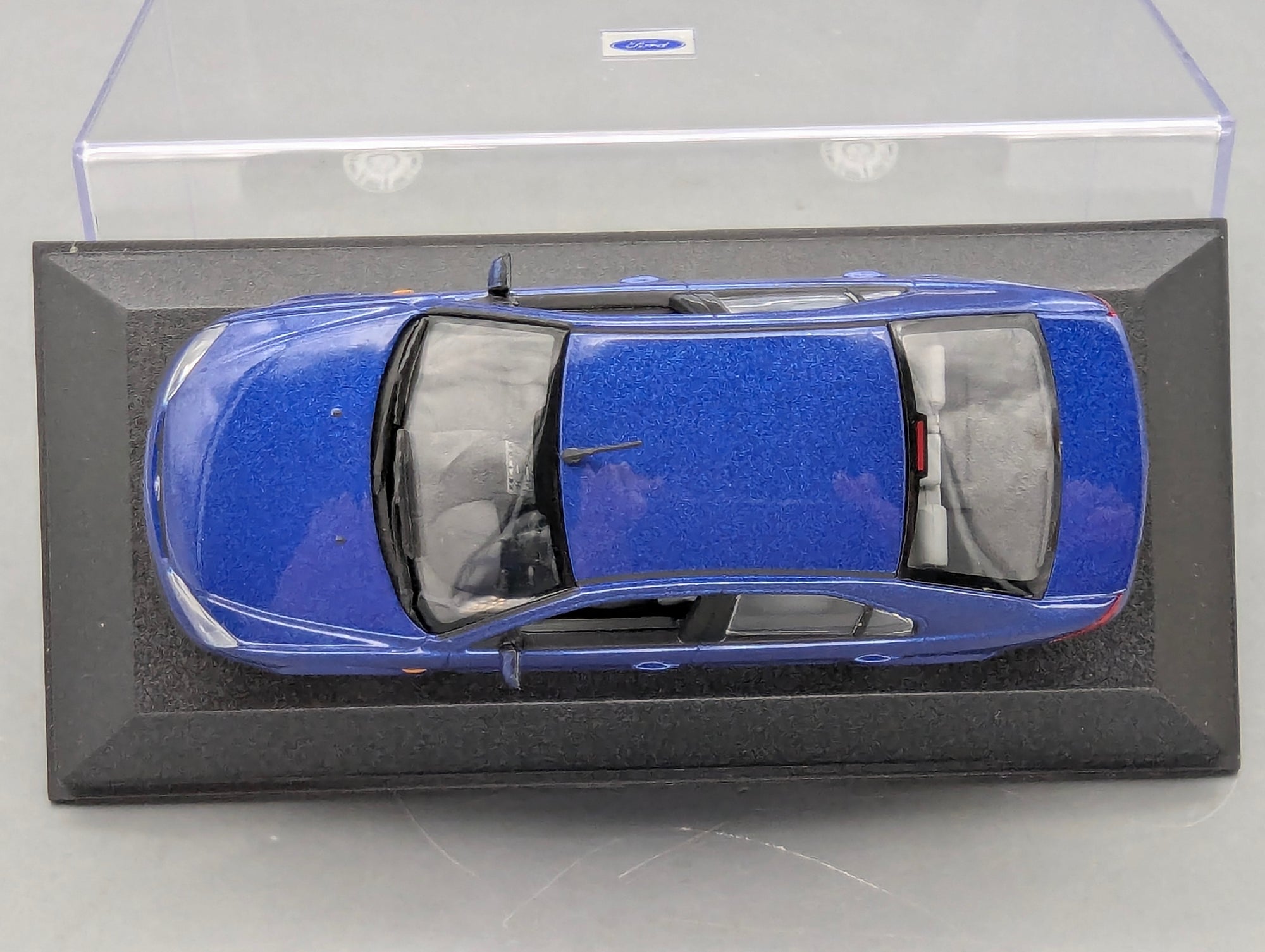 Coches en miniatura 1:43 Minichamps Mercedes Benz SL65 AMG Black Series Plata con embalaje original
