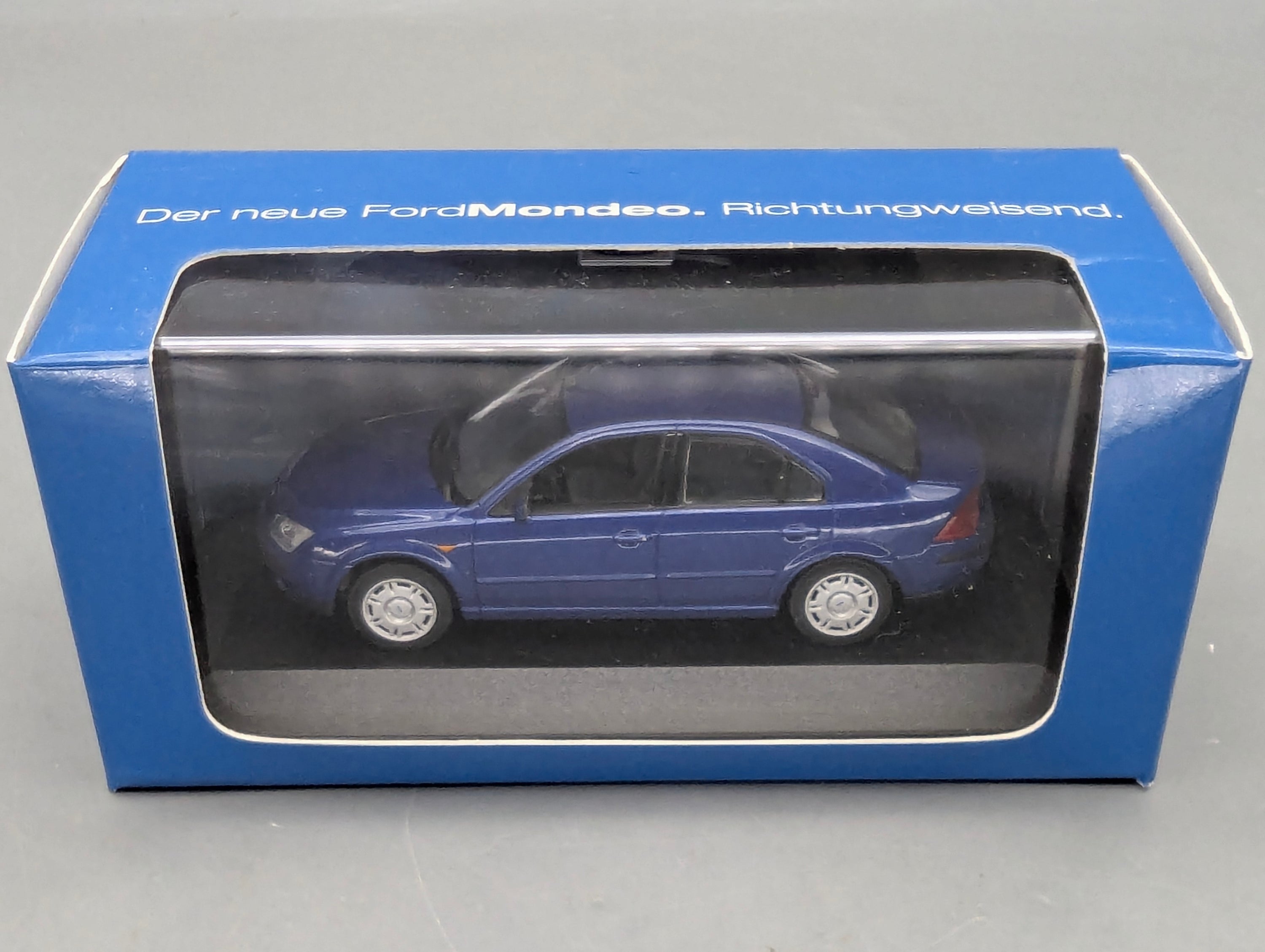 Coches en miniatura 1:43 Minichamps Mercedes Benz SL65 AMG Black Series Plata con embalaje original