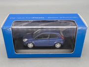 Modellautos 1:43 Minichamps Ford Fiesta Blau Metallic mit Dealer OVP