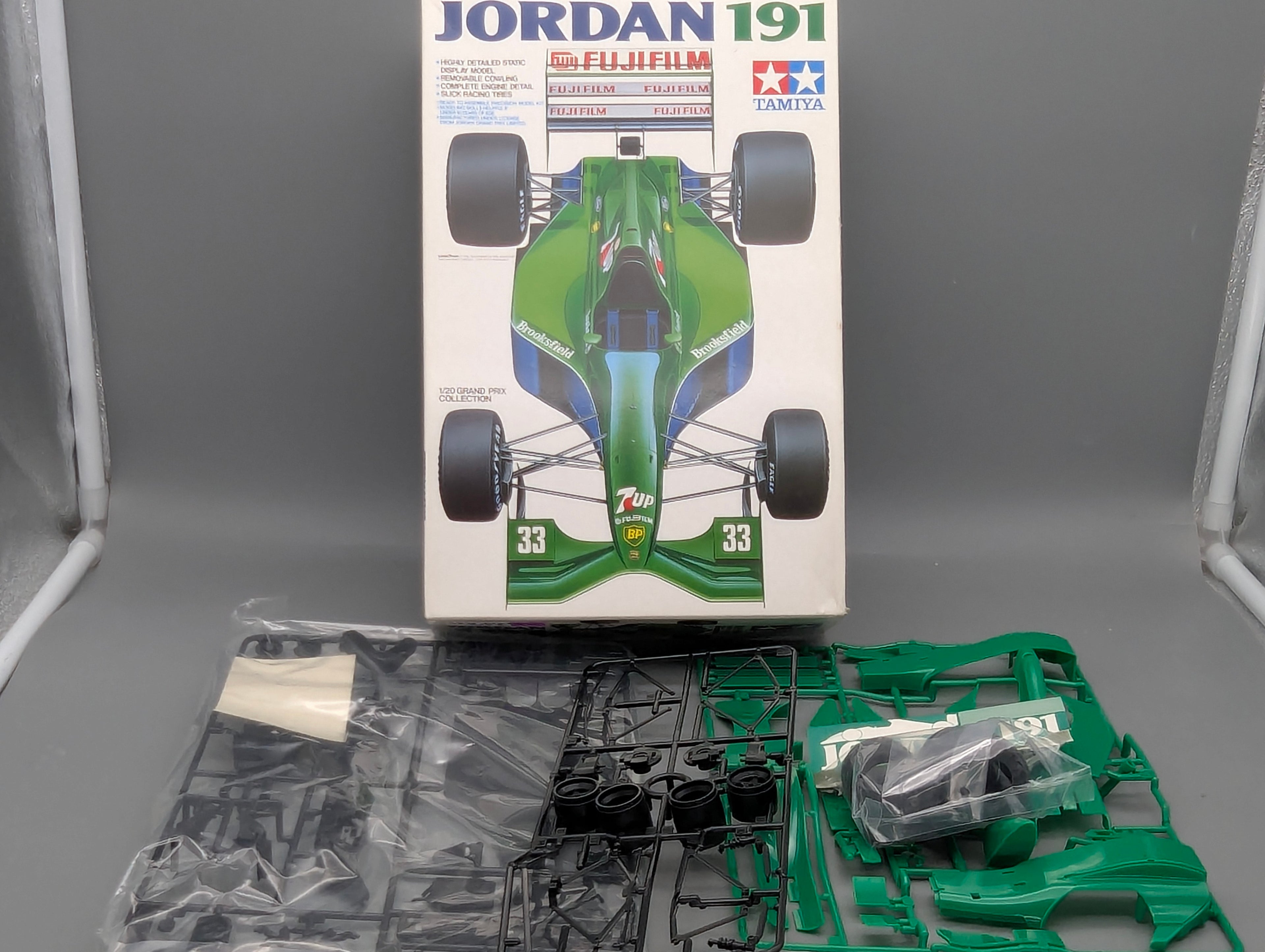 Modellautos Bausatz 1:20 Tamiya Jordan 191 mit OVP