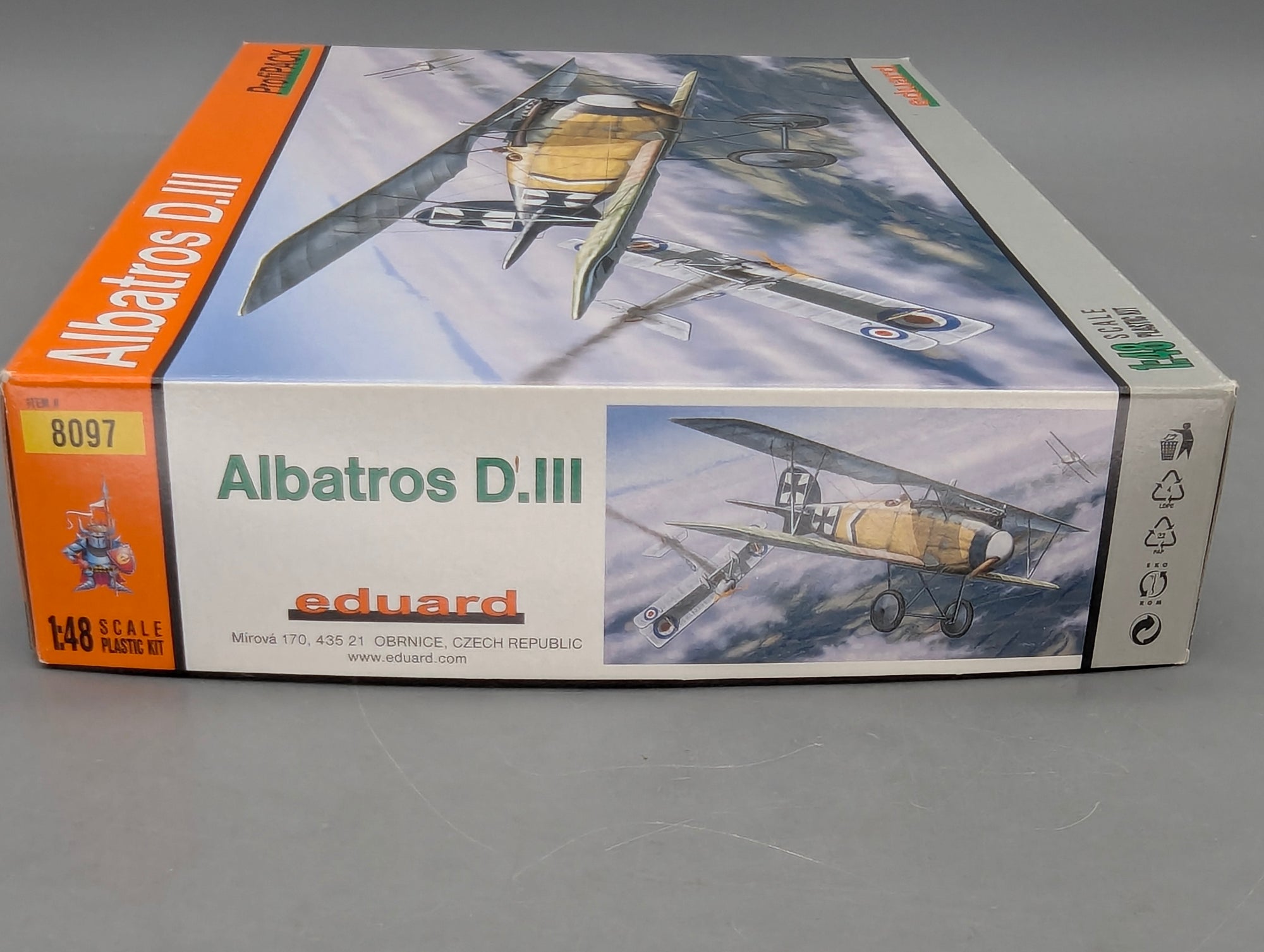 Flugzeug Modell Bausatz 1:48 Eduard 8097 Albatros D.III Profi Pack mit OVP