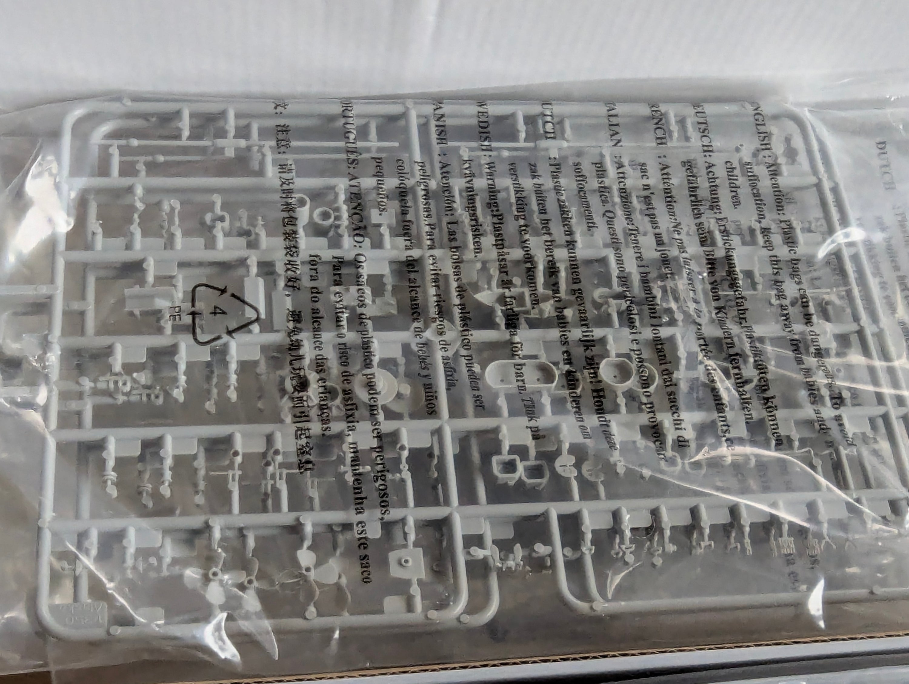 Schiff Modell Bausatz 1:350 Hobby Boss 86513 USS Alaska CB-1 mit OVP